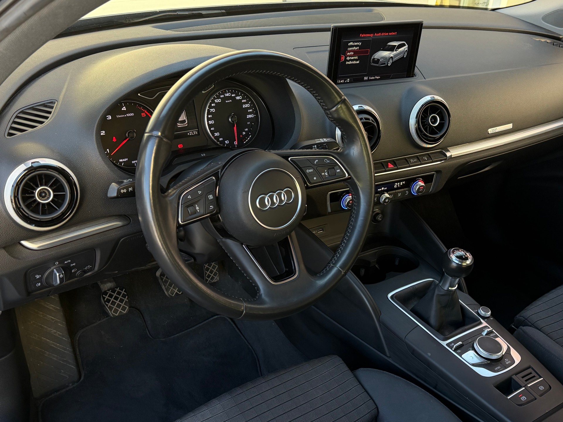 AUDI A3 Sportback 1.6 TDI Sport S-tronic*Ab MFK&Service*Tempomat*8-Fach Bereift*AHK*Top gepflegtes CH-FHZ*-image-9