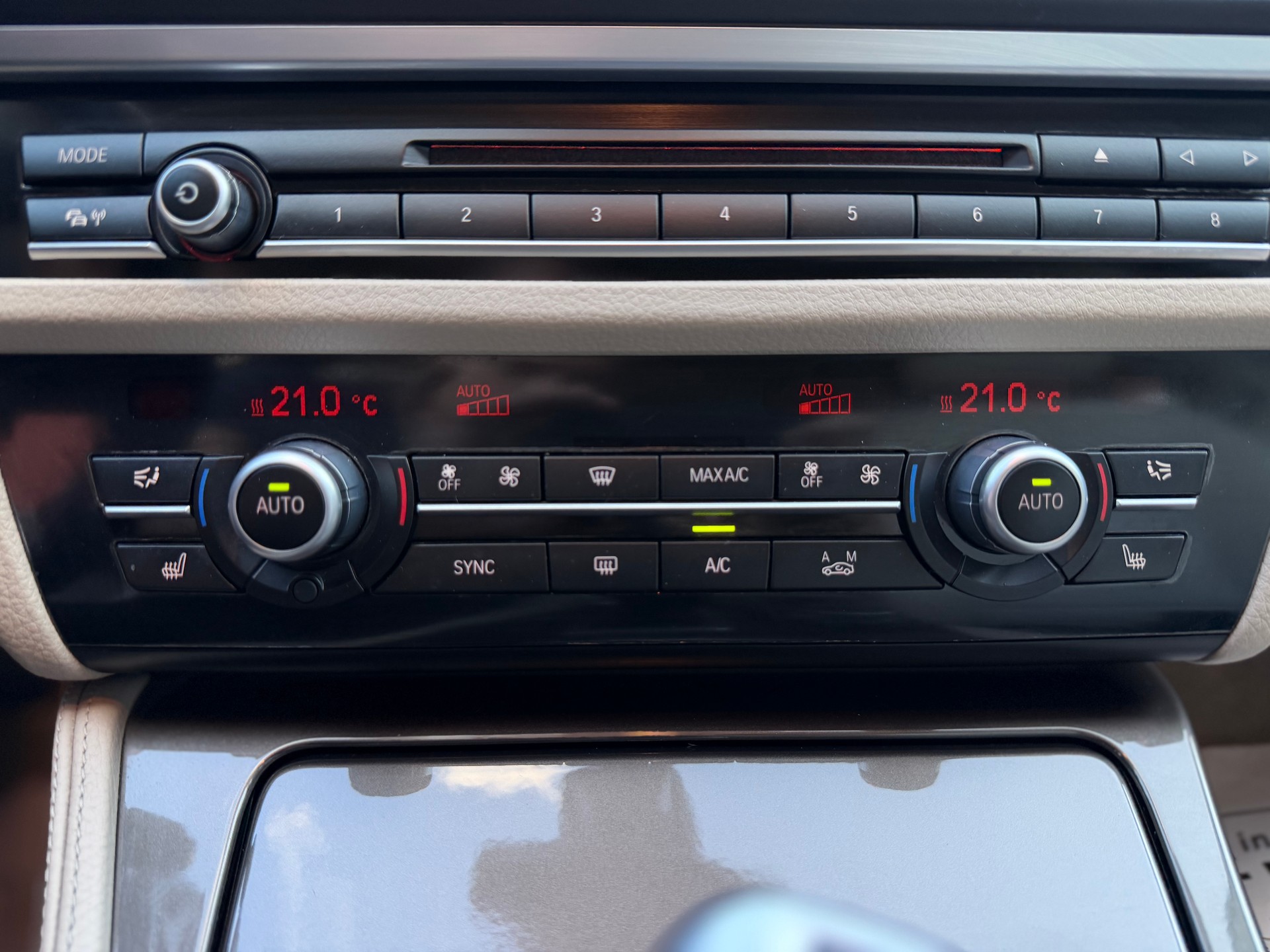 BMW 535d Touring xDrive Modern Line Steptronic-image-16