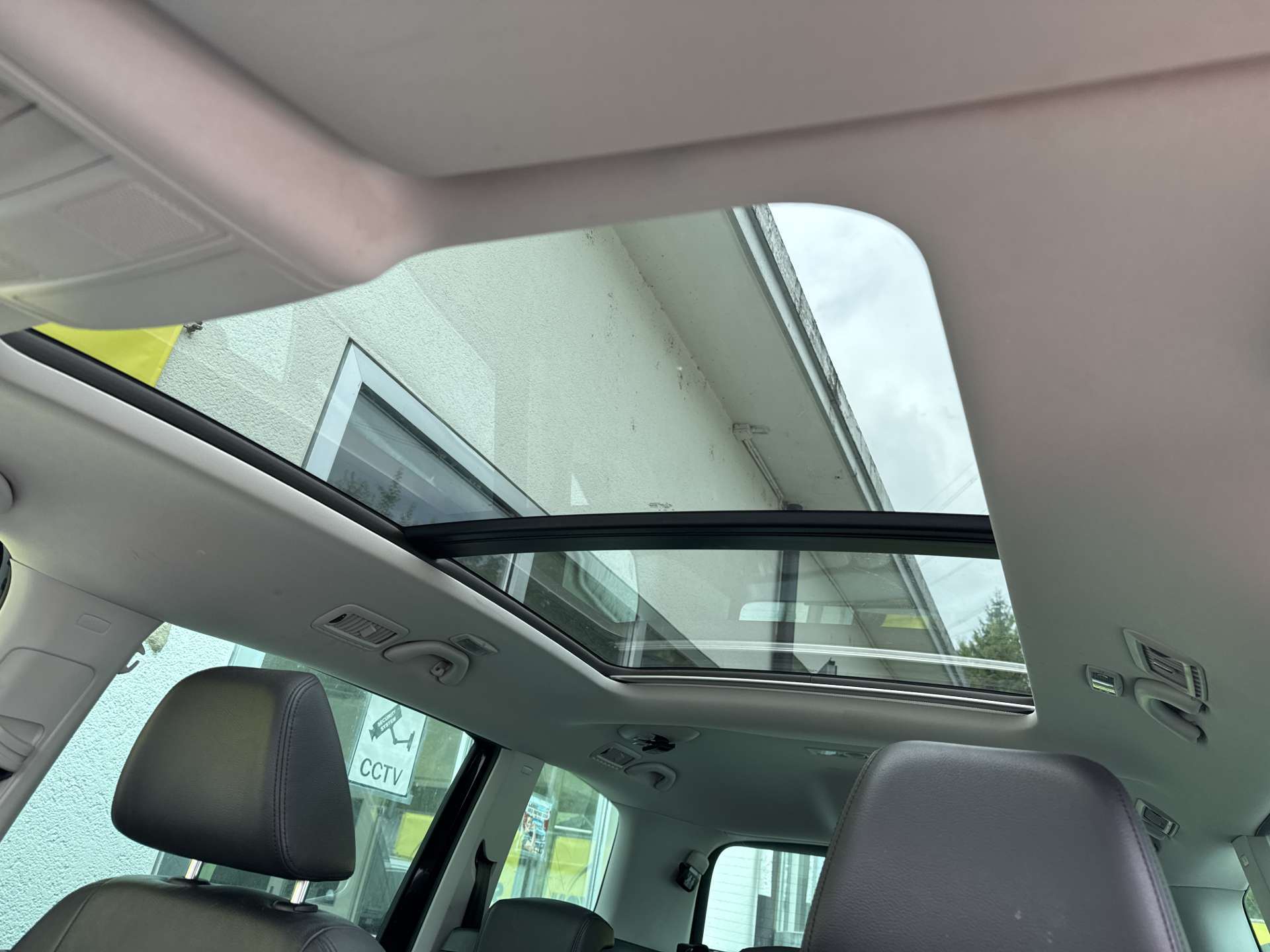 SEAT Alhambra 2.0 TDi Style 7-Plätzer DSG-Automat-image-13