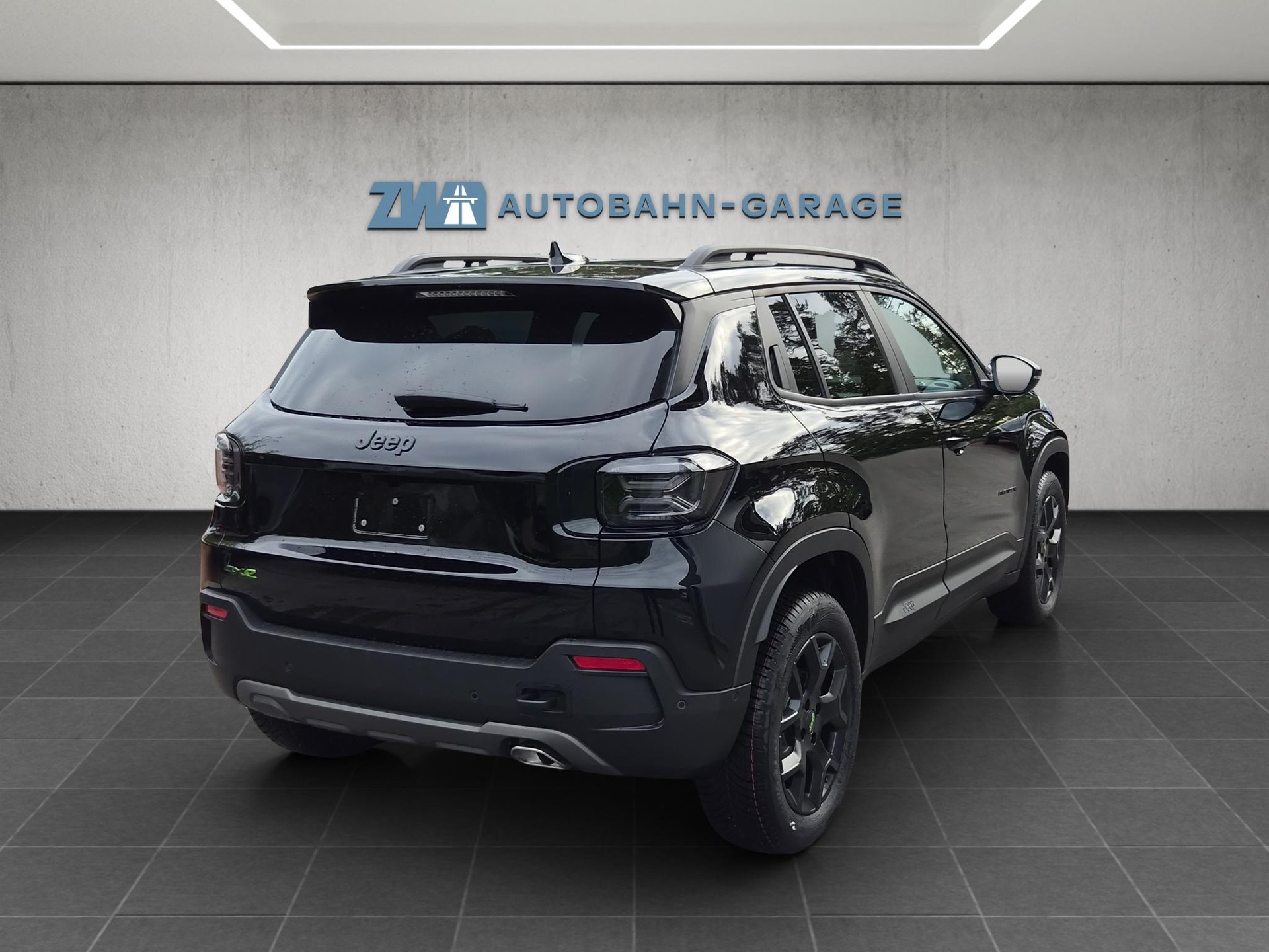 JEEP Avenger 1.2 MHEV Overland 4xe-image-4