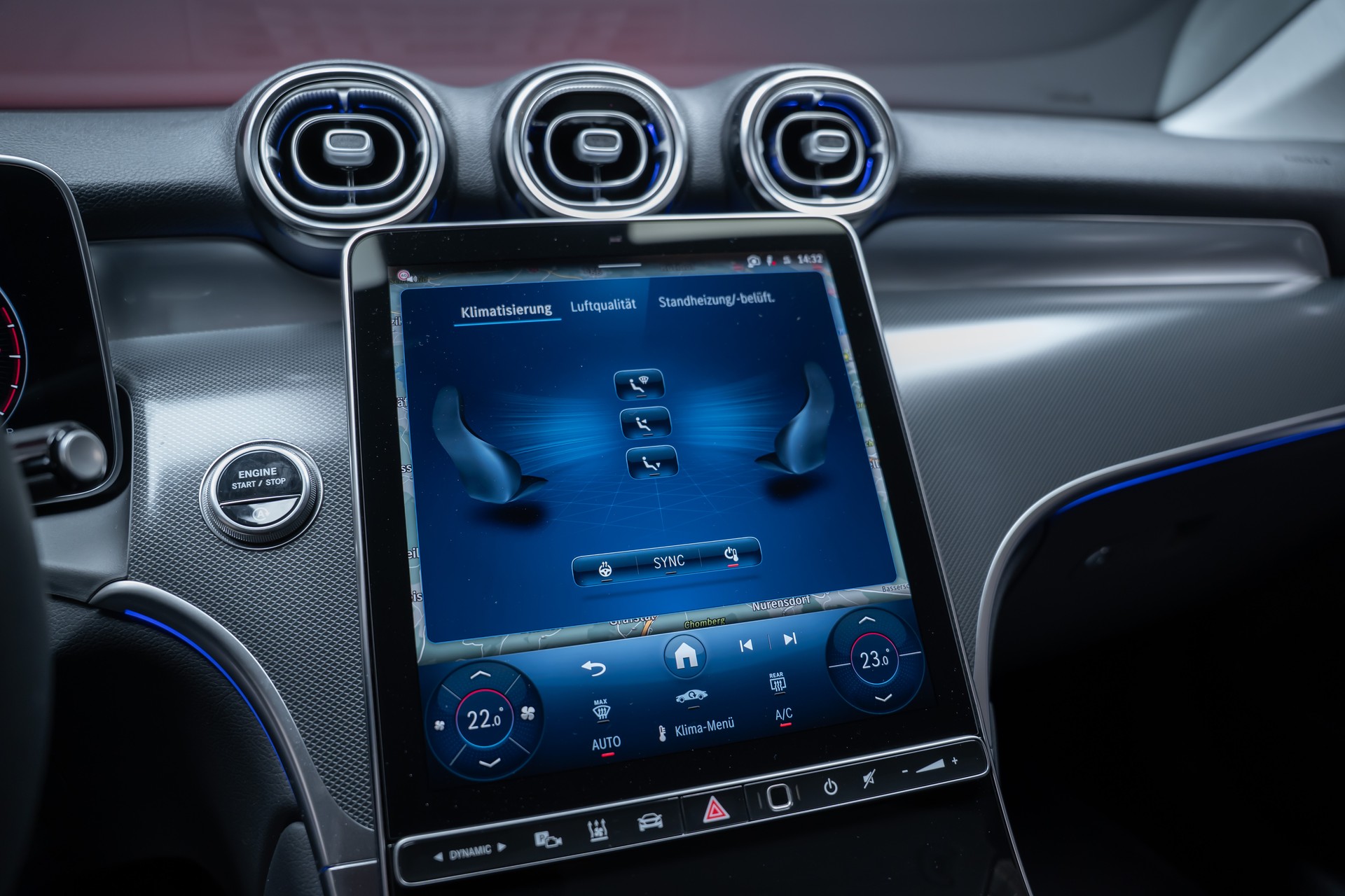 MERCEDES-BENZ GLC 200 Avantgarde 4matic / Rückfahrkamera / el.Sitze / Ambientebeleuchtung-image-27