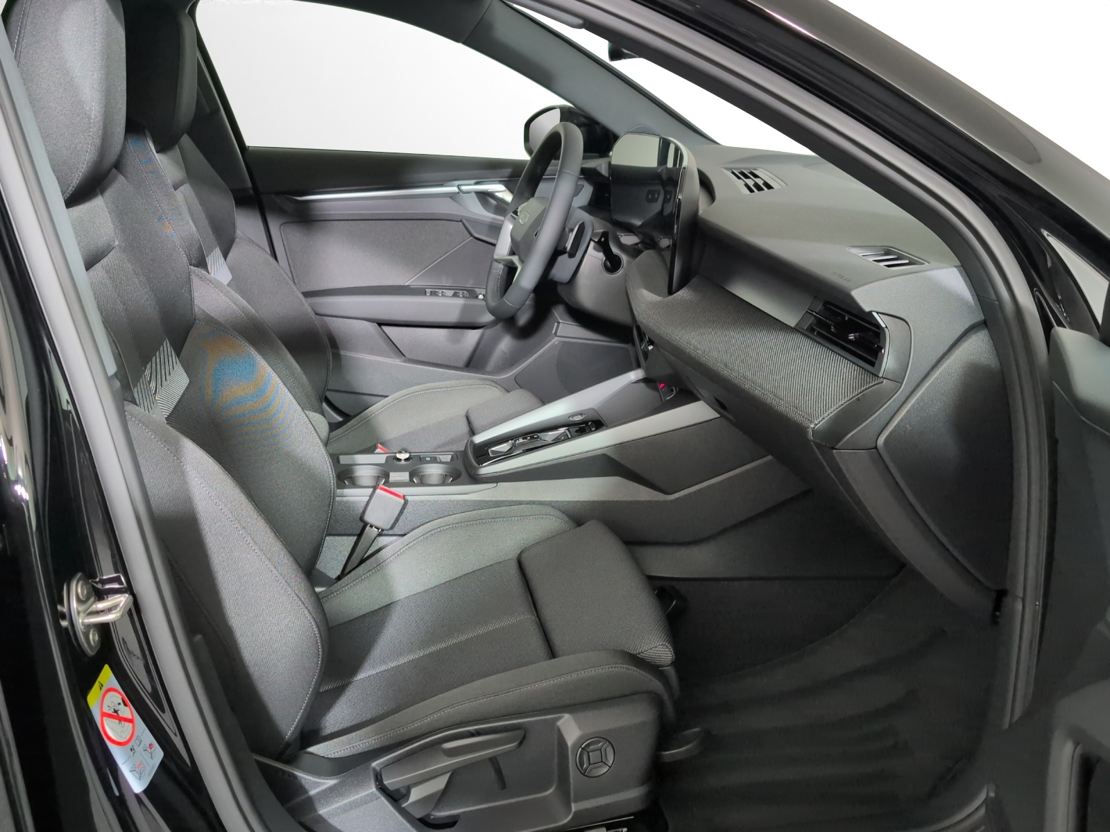 AUDI A3 Sportback TFSI 85 kW Ambition S-tronic-image-6