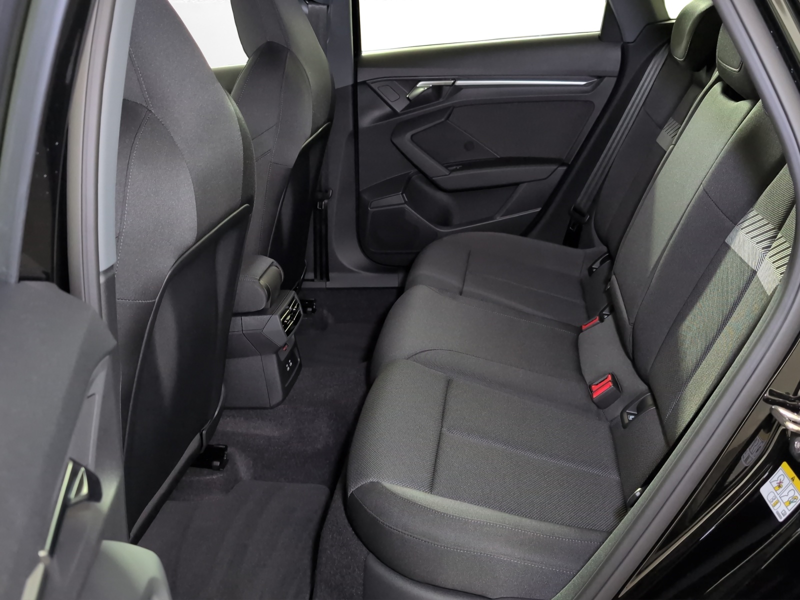 AUDI A3 Sportback TFSI 85 kW Ambition S-tronic-image-7