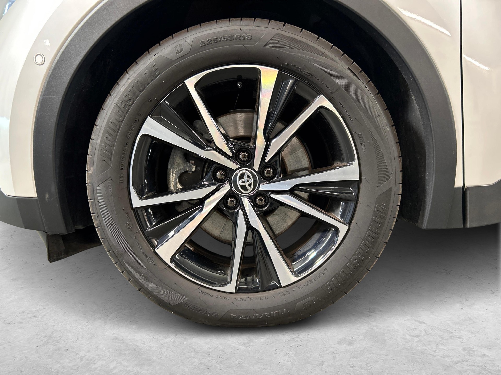 TOYOTA C-HR 2.0 HEV Trend 4x4-image-16