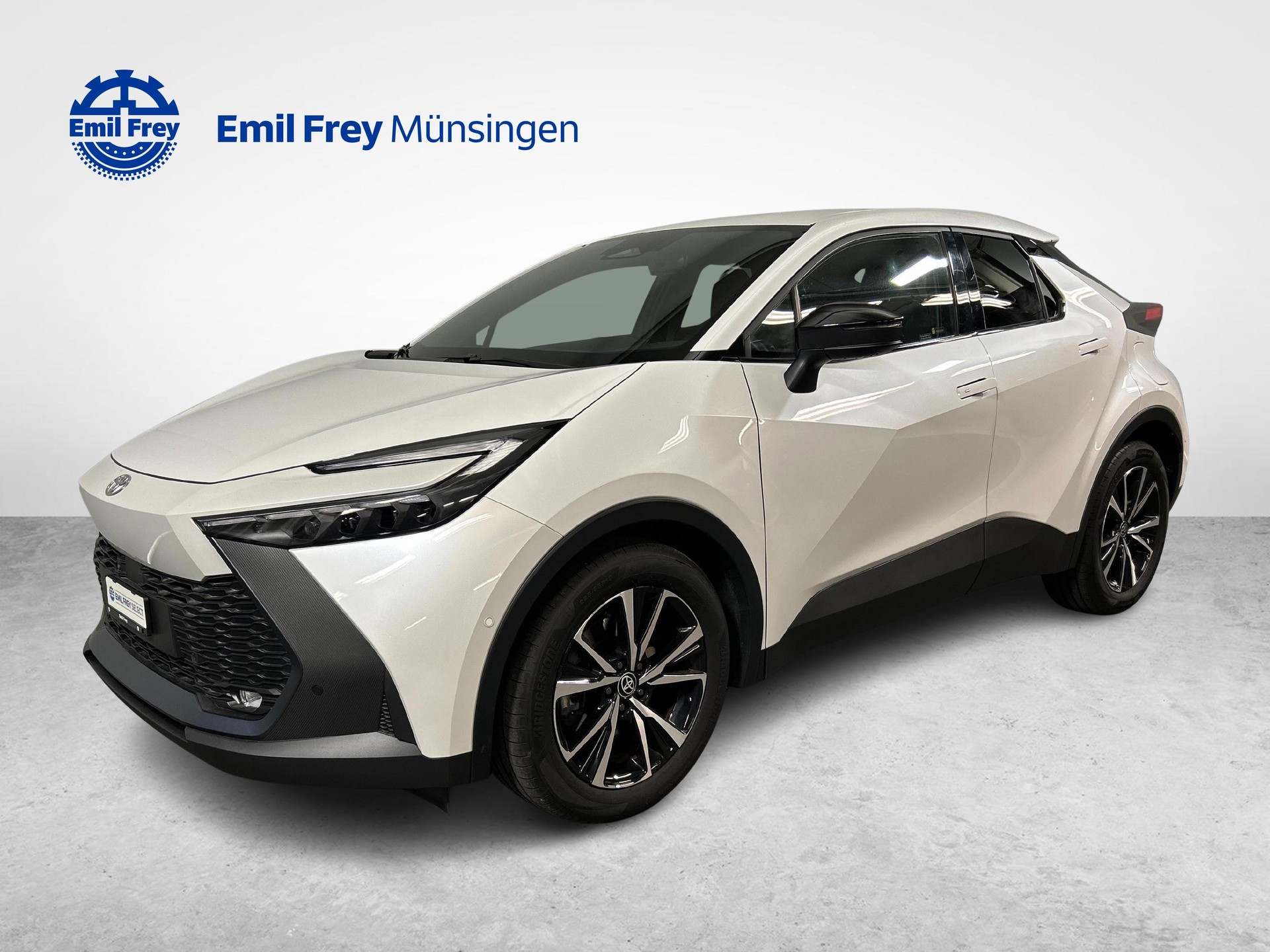 TOYOTA C-HR 2.0 HEV Trend 4x4-image-1