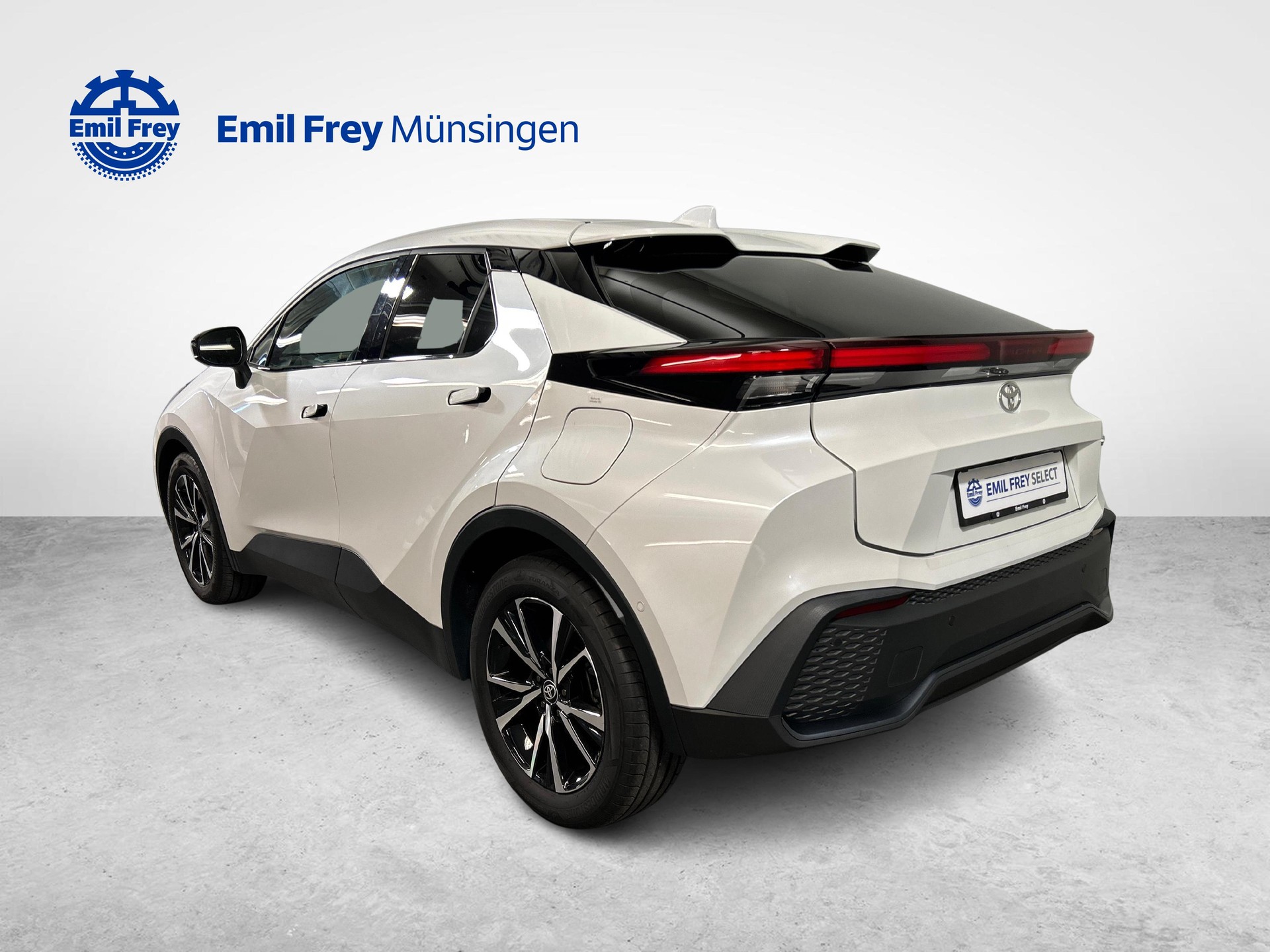 TOYOTA C-HR 2.0 HEV Trend 4x4-image-7