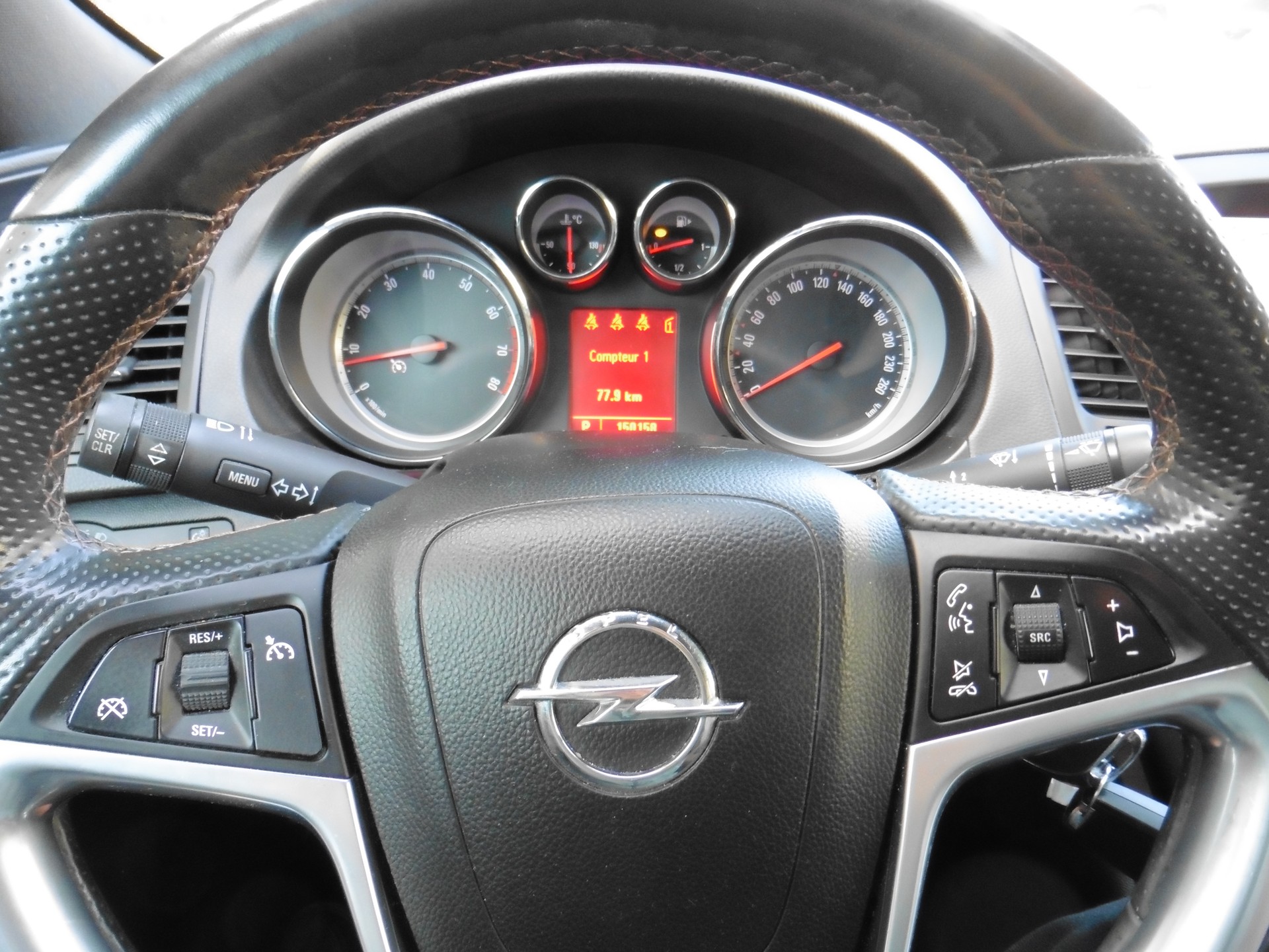 OPEL Insignia 2.8 Turbo Cosmo 4WD Automatic-image-16