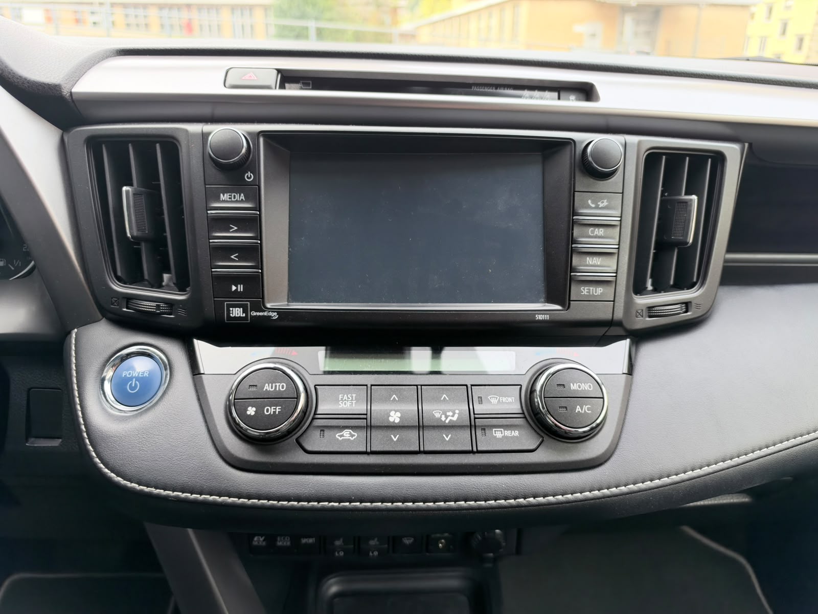 TOYOTA RAV-4 2.5 HSD Sol e-CVT-image-11