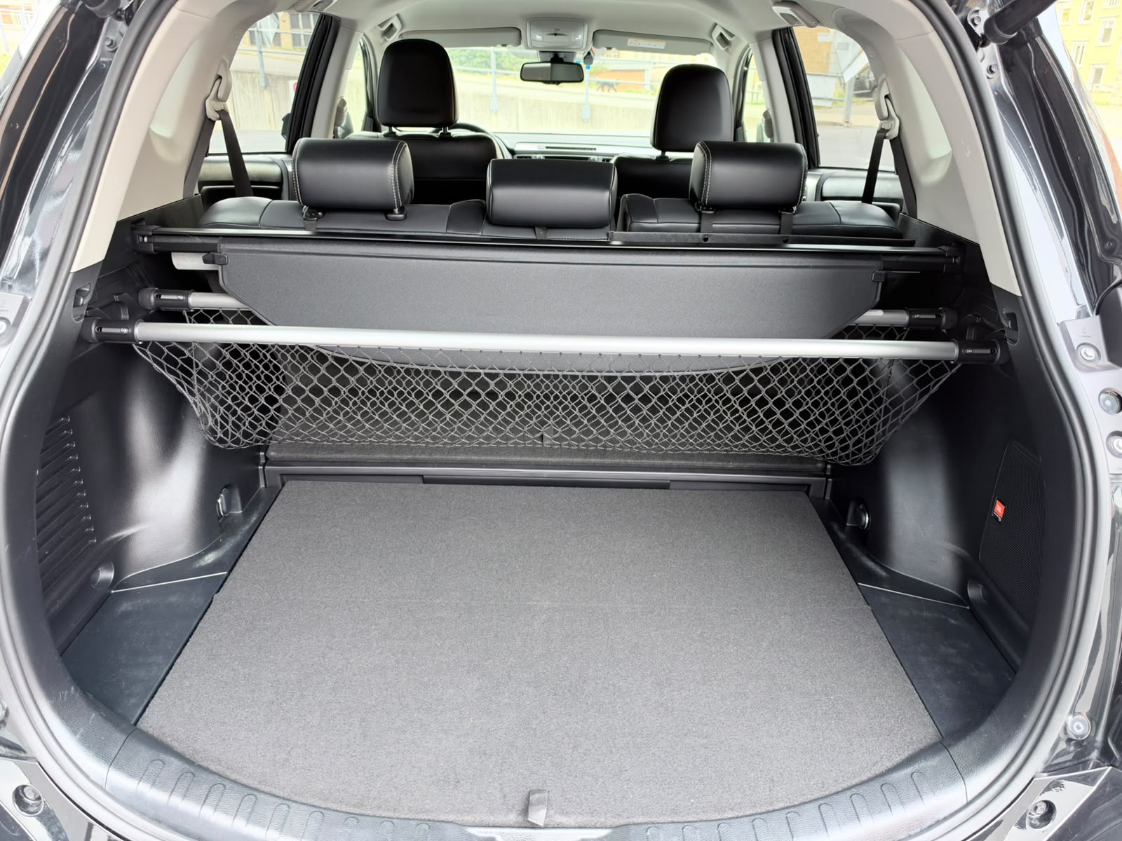 TOYOTA RAV-4 2.5 HSD Sol e-CVT-image-13