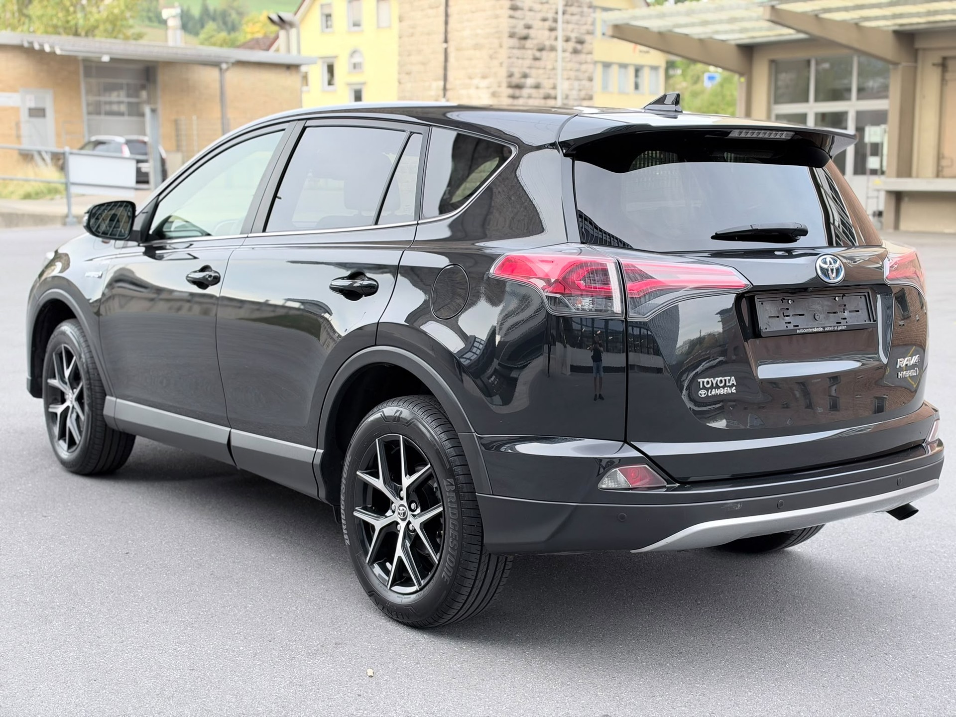 TOYOTA RAV-4 2.5 HSD Sol e-CVT-image-6