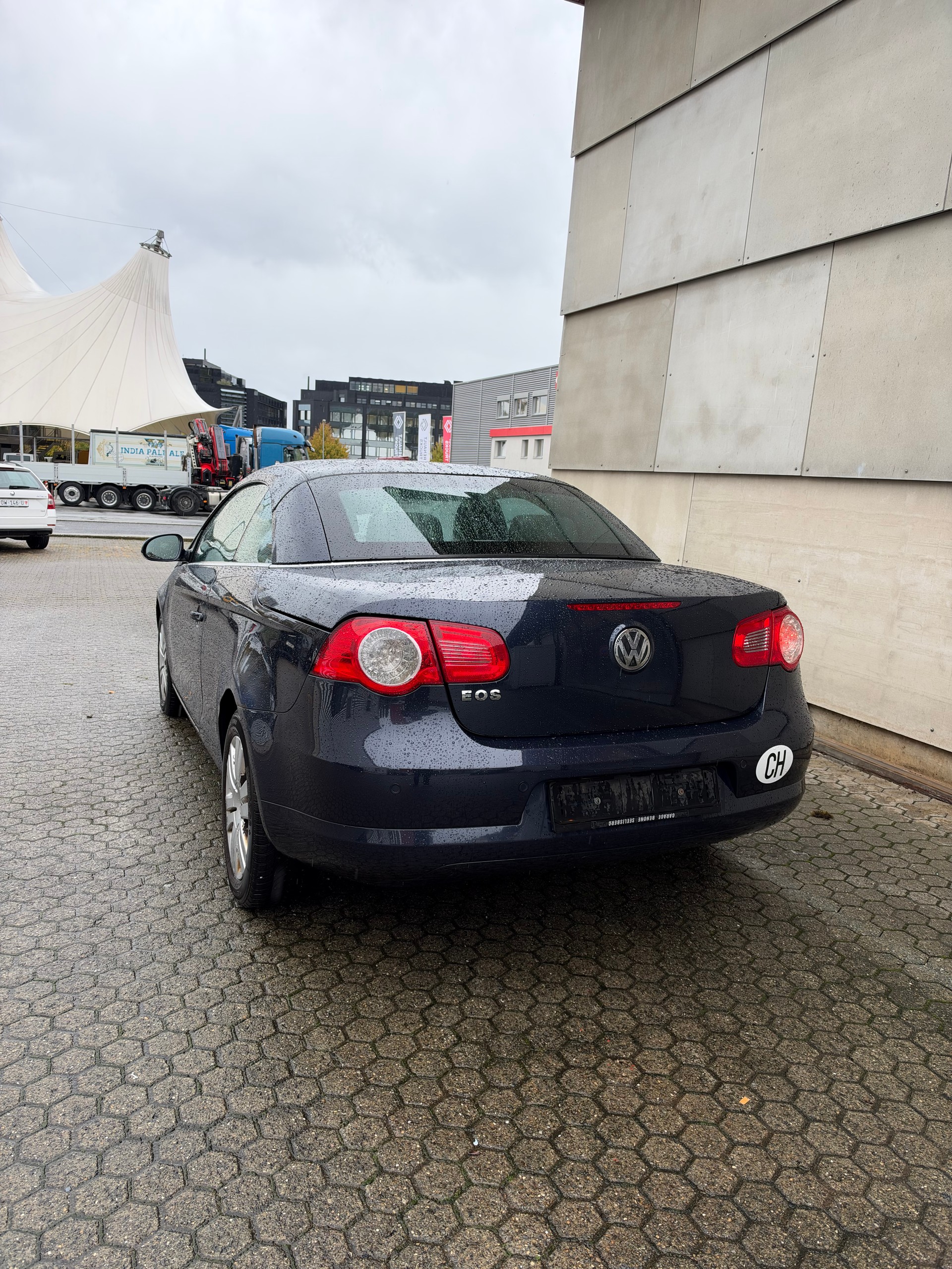 VW Eos 2.0 FSI-image-1