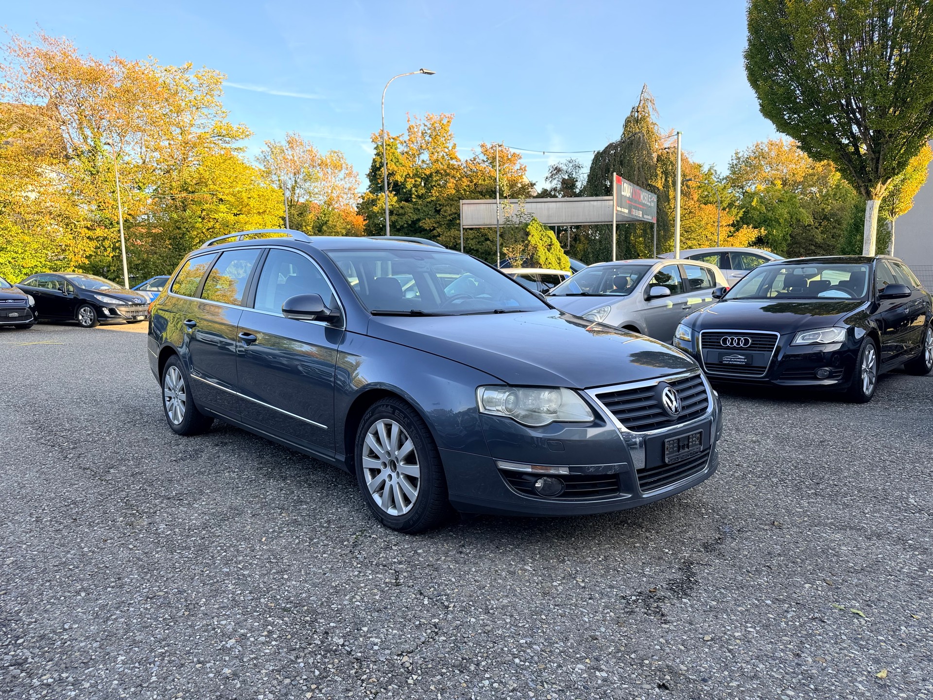 VW Passat Variant 2.0 TDI BlueMotion Trendline-image-0