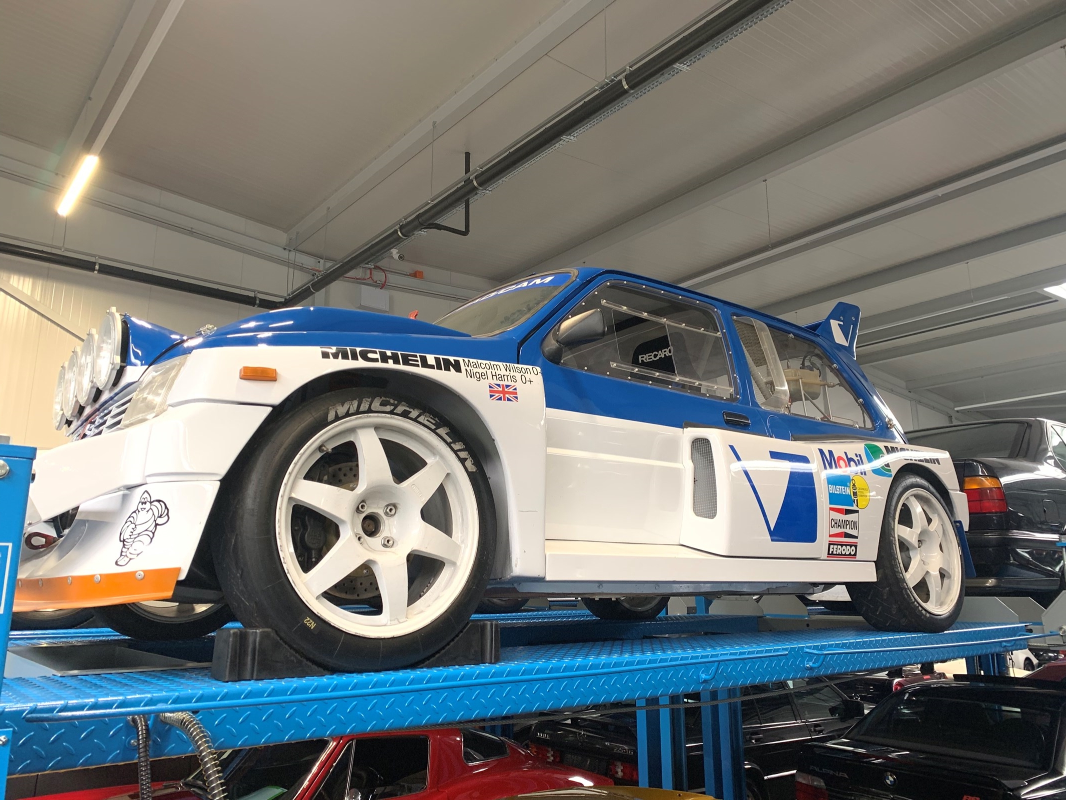 Car photo