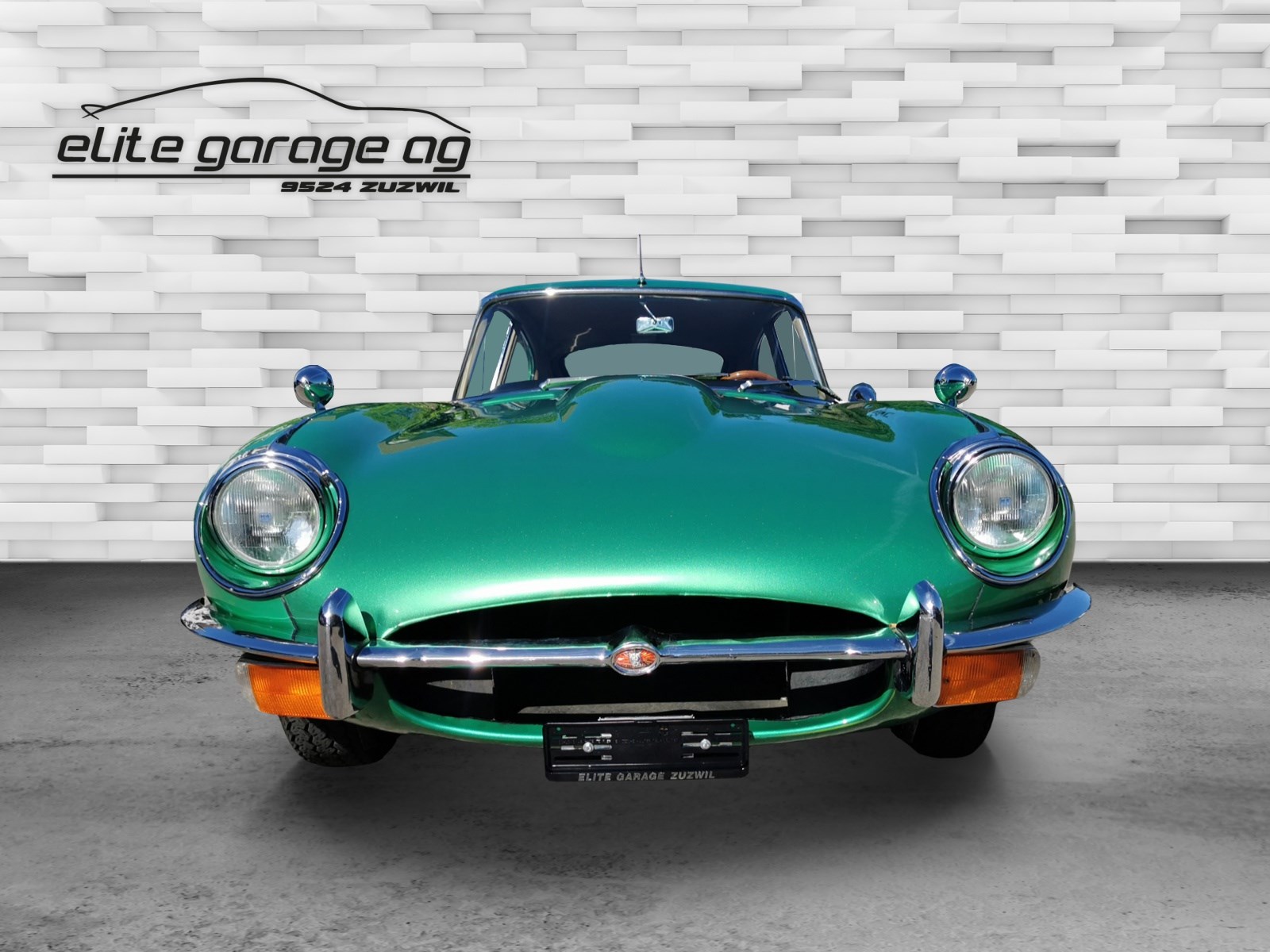 JAGUAR E-Type 4.2 Serie II 2+2-image-1