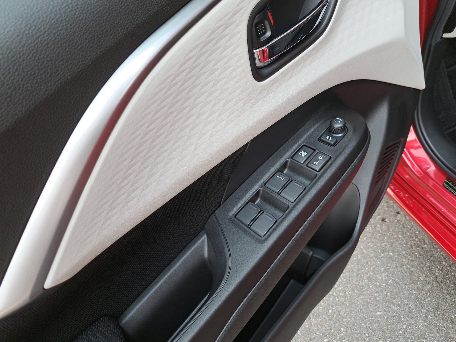 SUZUKI Swift 1.2 1st Edition Top Hybrid 4x4 MY24-image-7