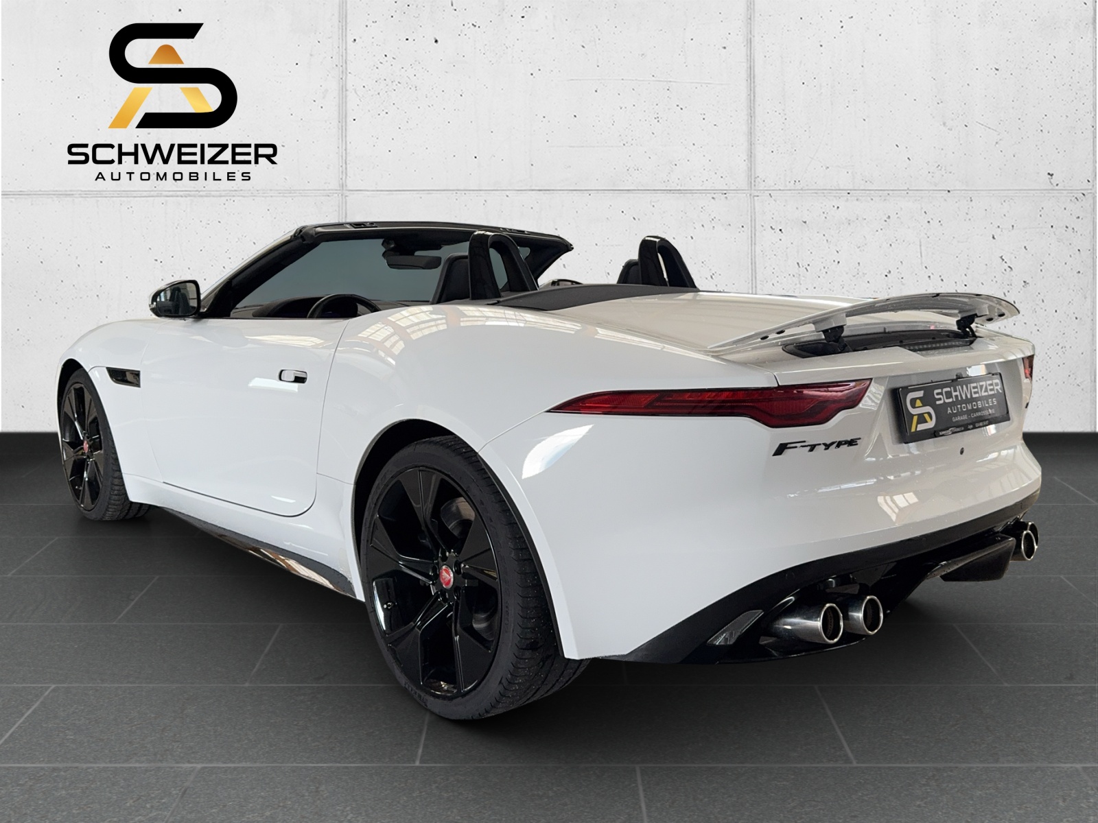JAGUAR F-Type Convertible 5.0 V8 R-Dynamic Automatik-image-5