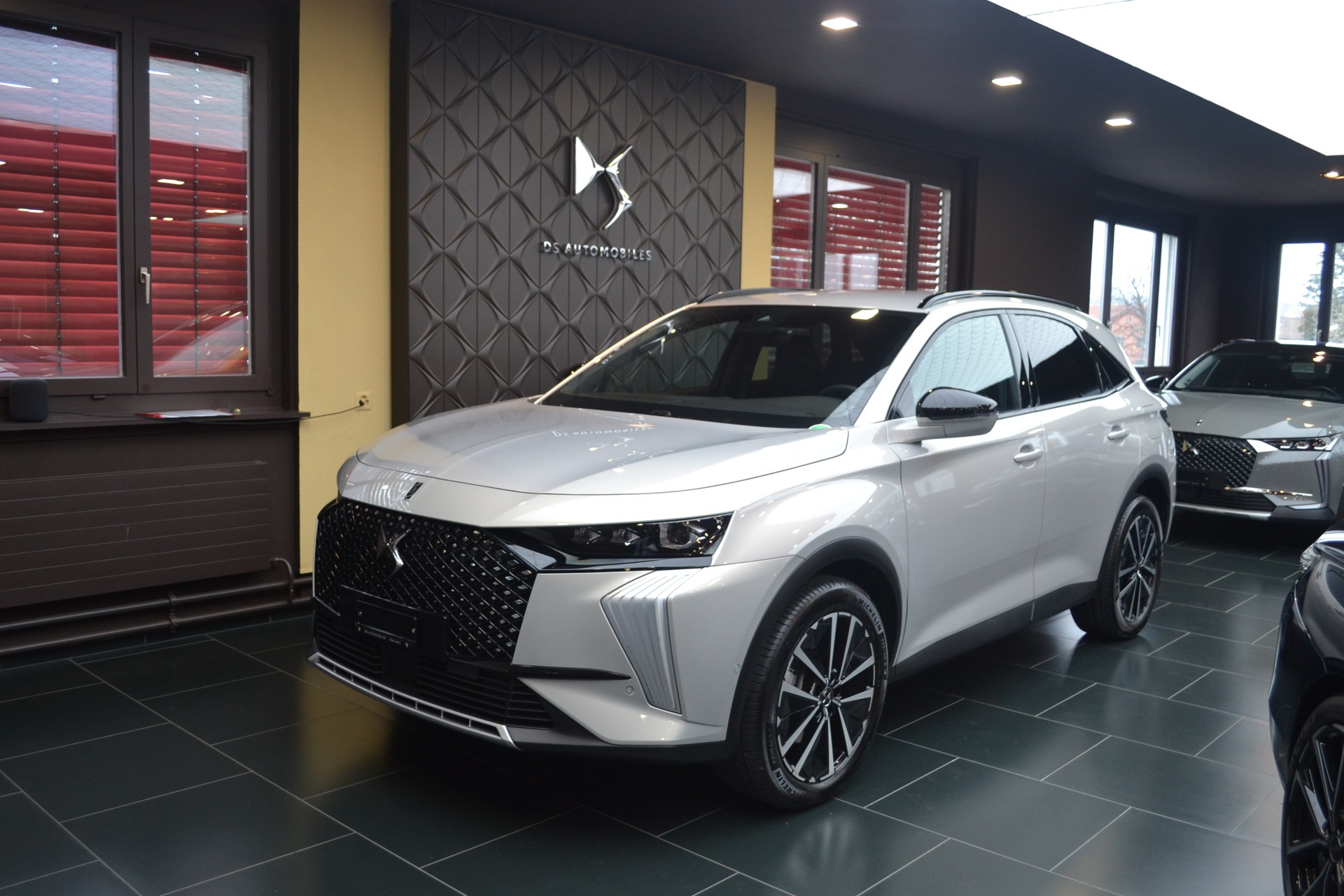 DS AUTOMOBILES DS 7 Crossback E-Tense 300 4x4 Pallas-image-0