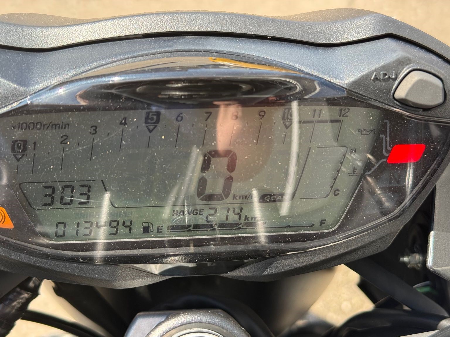 SUZUKI SV 650 A-image-4