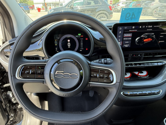 FIAT 500 el 87 kW Cult Edition-image-5