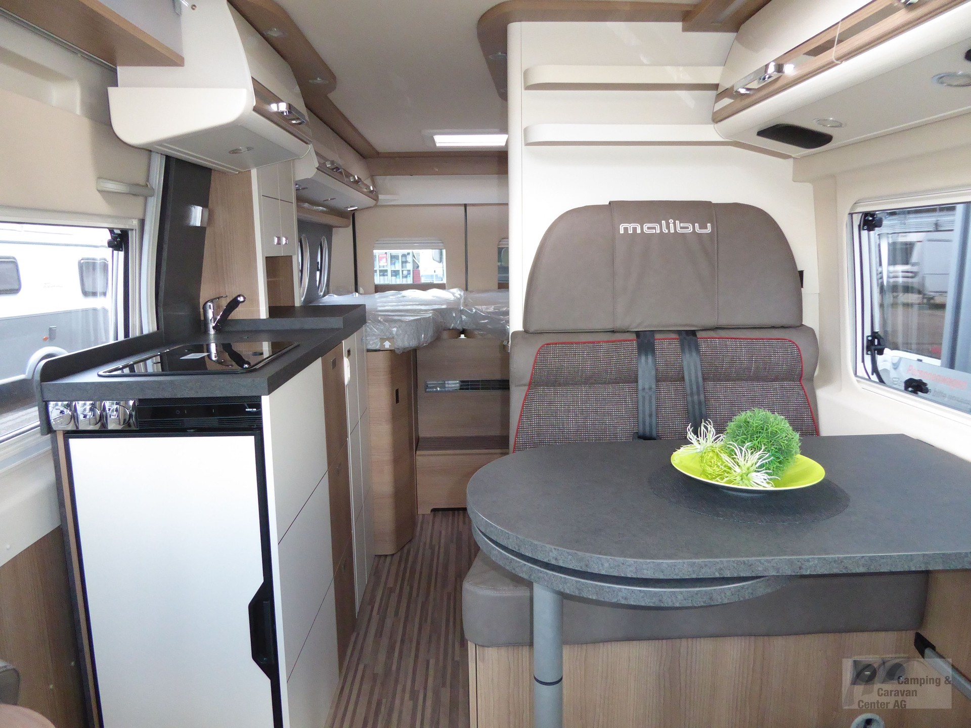 MALIBU Van first class - two rooms 640 LE RB Coupé-image-6