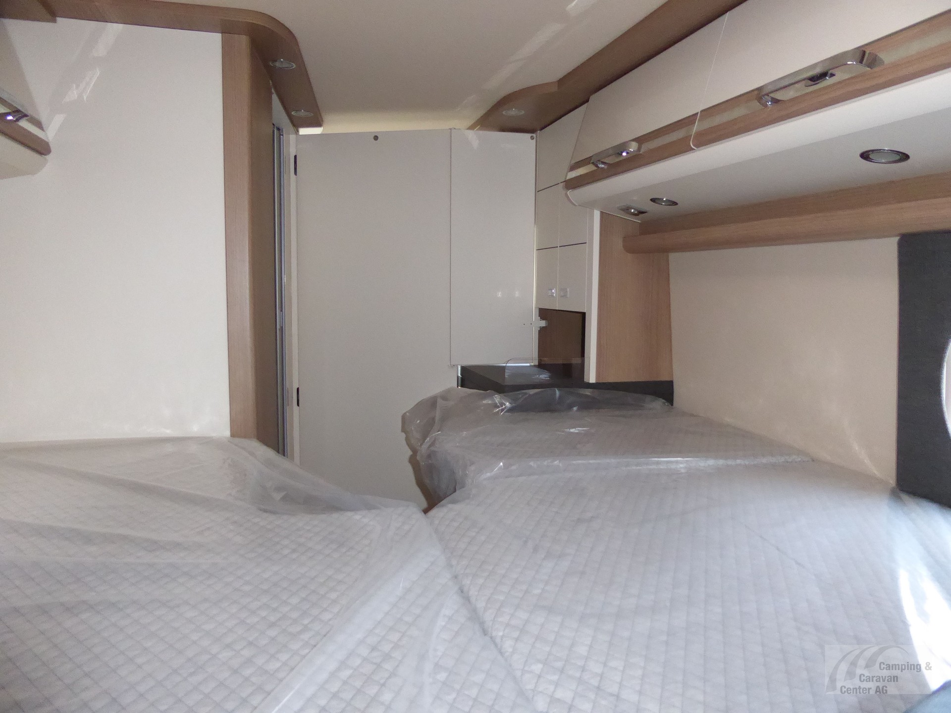 MALIBU Van first class - two rooms 640 LE RB Coupé-image-11