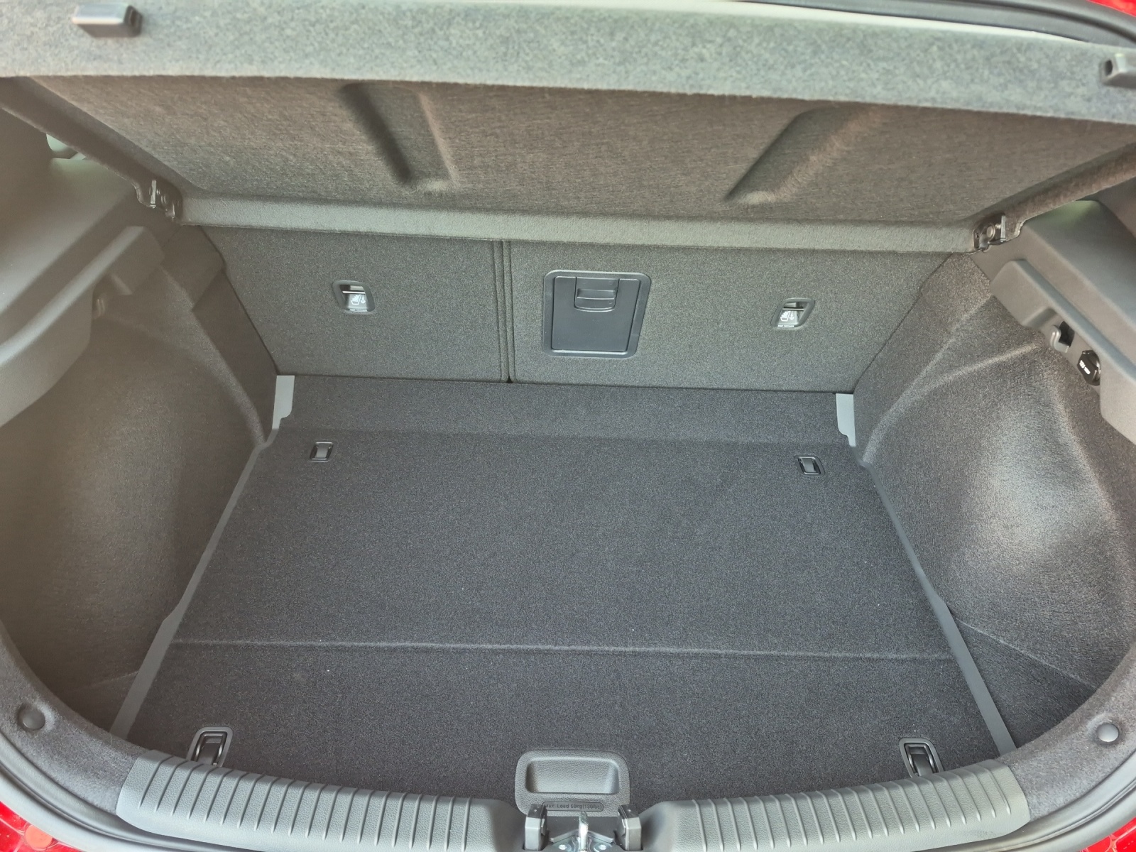 HYUNDAI i30 1.5 T-GDi Amplia-image-9