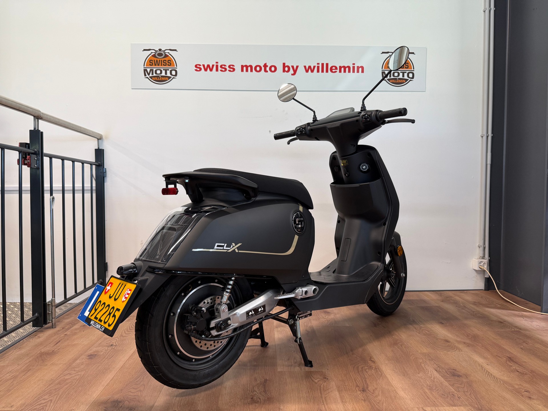 SUPER SOCO CUX-showroom-element-3