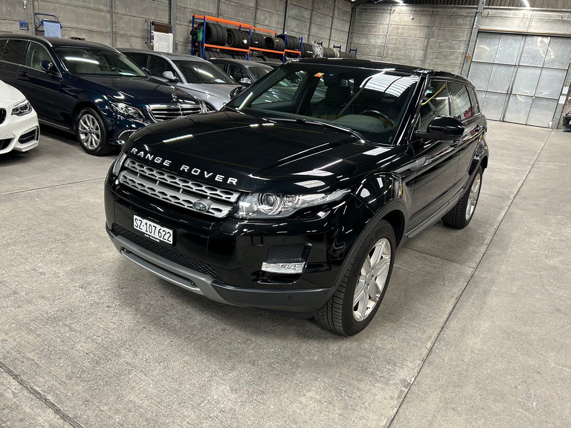 LAND ROVER Range Rover Evoque 2.2 TD4 Prestige AT9-image-7