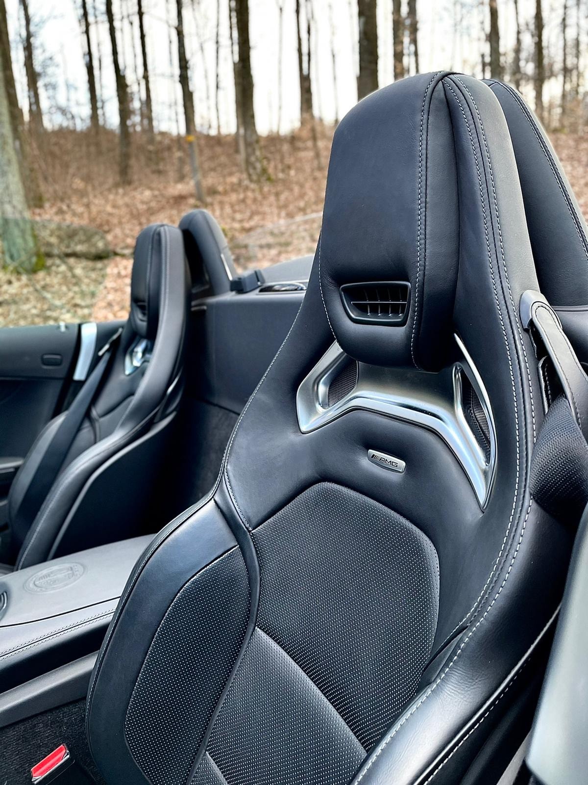 MERCEDES-BENZ AMG GT C Roadster Speedshift DCT-image-5