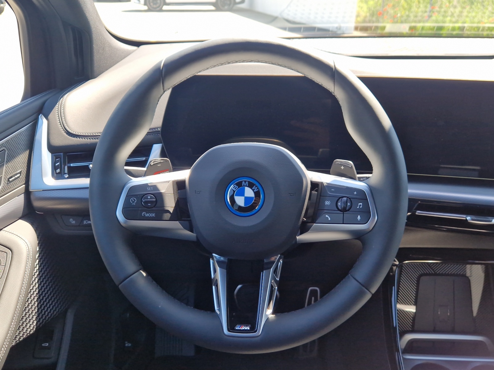 BMW 230e xDrive Active Tourer M Sport-image-10
