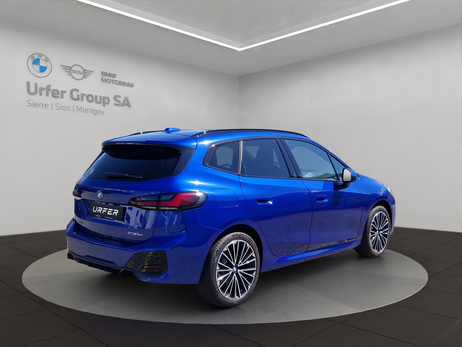 BMW 230e xDrive Active Tourer M Sport-image-4