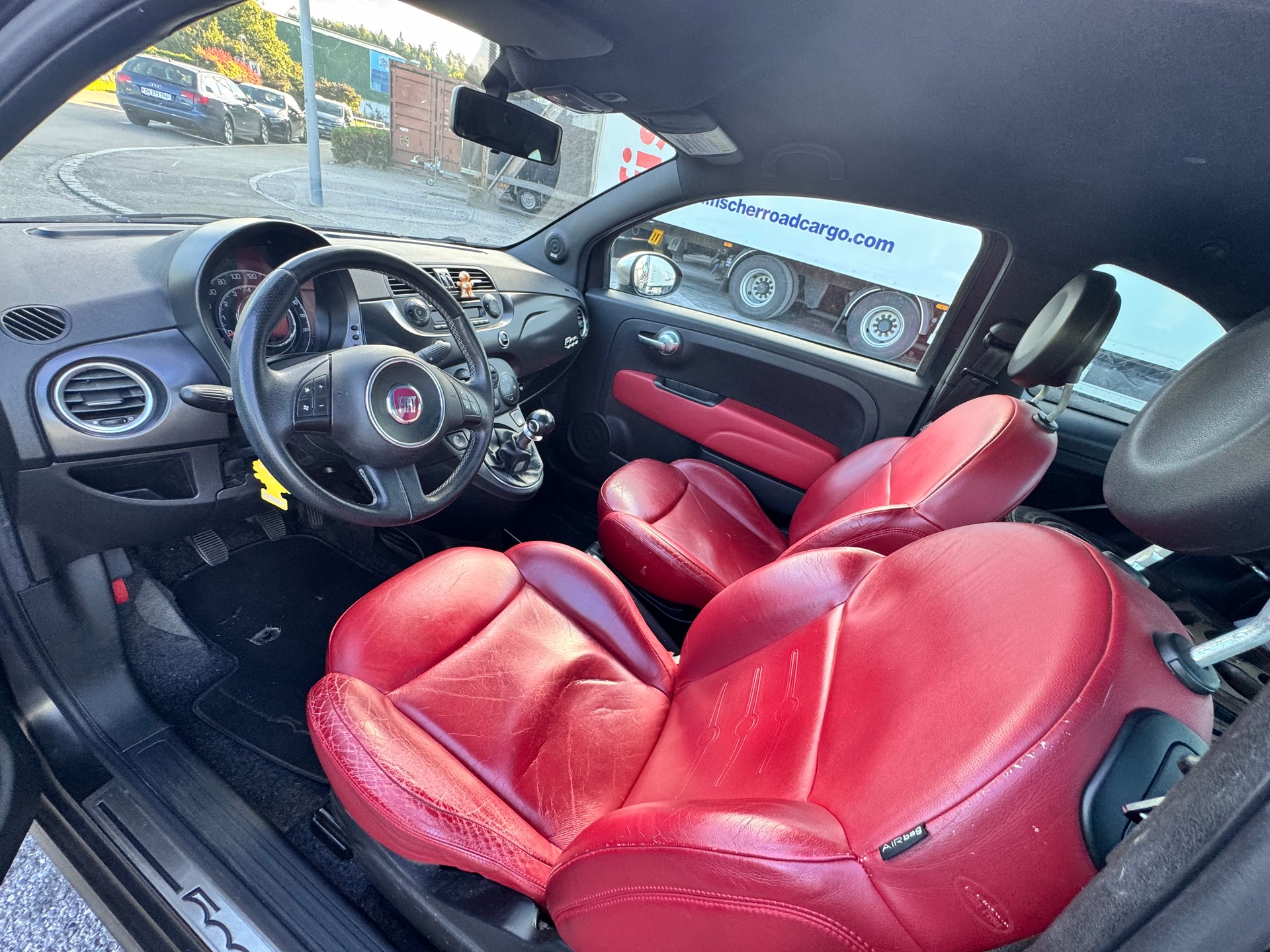 FIAT 500C 1.4 16V Lounge-image-11