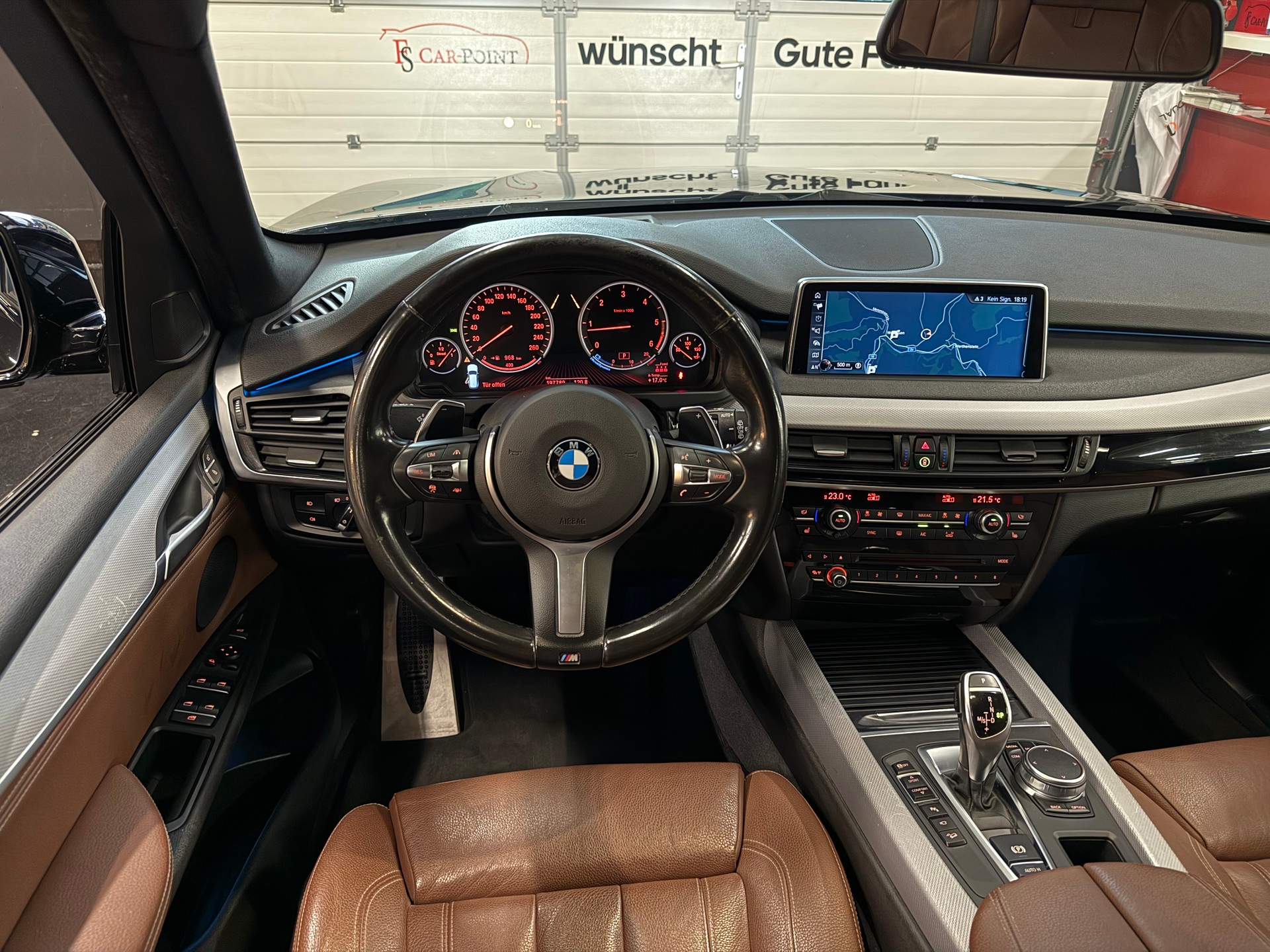 BMW X5 xDrive 30d Steptronic-image-9