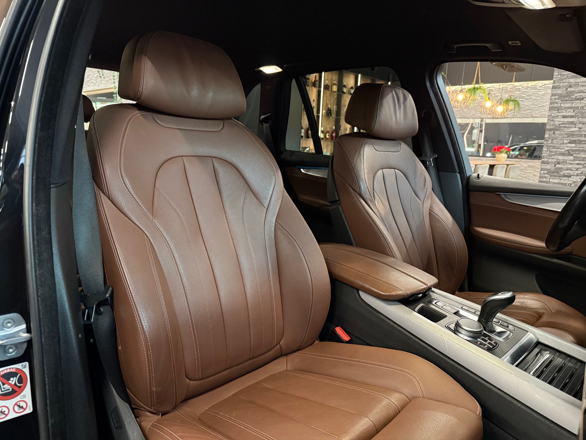 BMW X5 xDrive 30d Steptronic-image-18