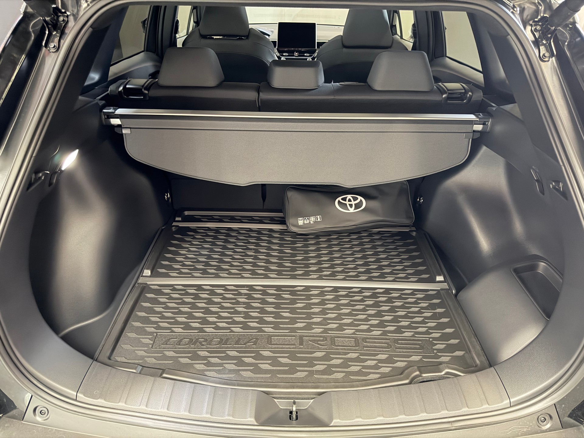 TOYOTA Corolla Cross 2.0 Trend e-CVT-image-10