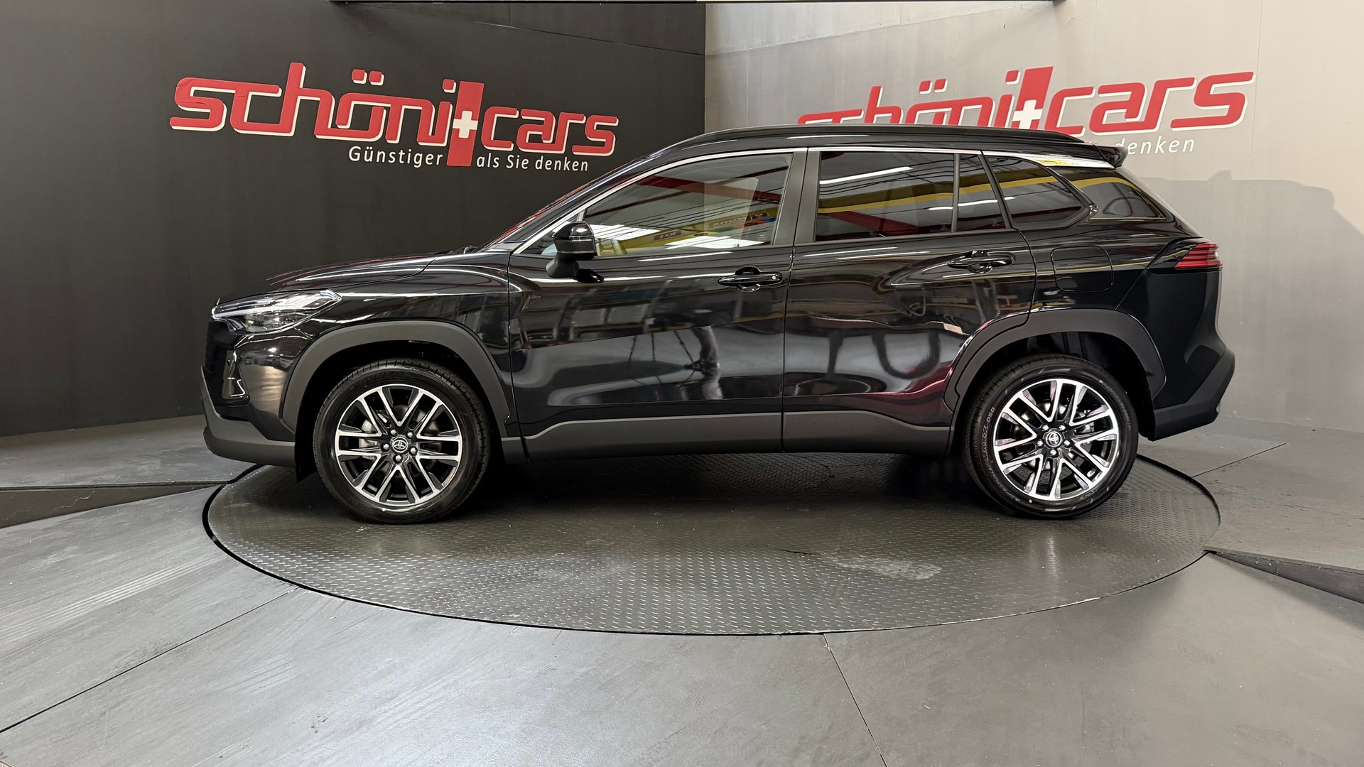 TOYOTA Corolla Cross 2.0 Trend e-CVT-image-2