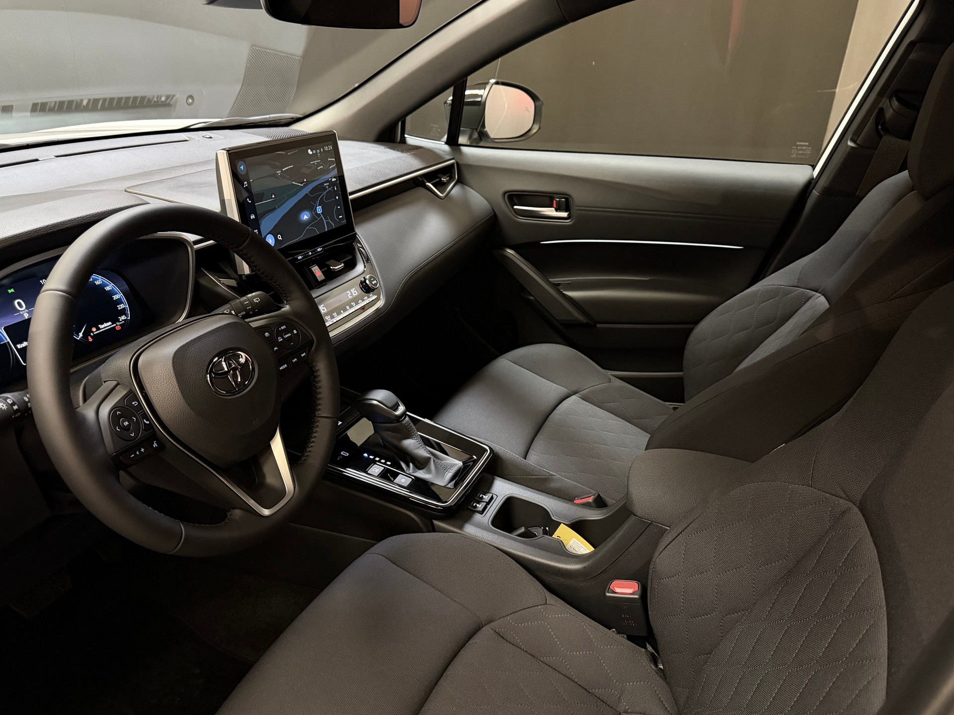 TOYOTA Corolla Cross 2.0 Trend e-CVT-image-11