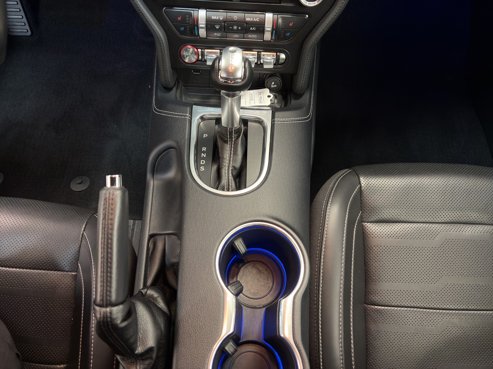 FORD Mustang FB 5.0 V8 GT-image-14
