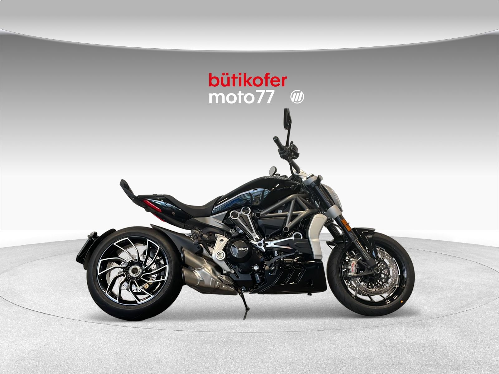 DUCATI 1260 XDiavel S ABS-showroom-element-1