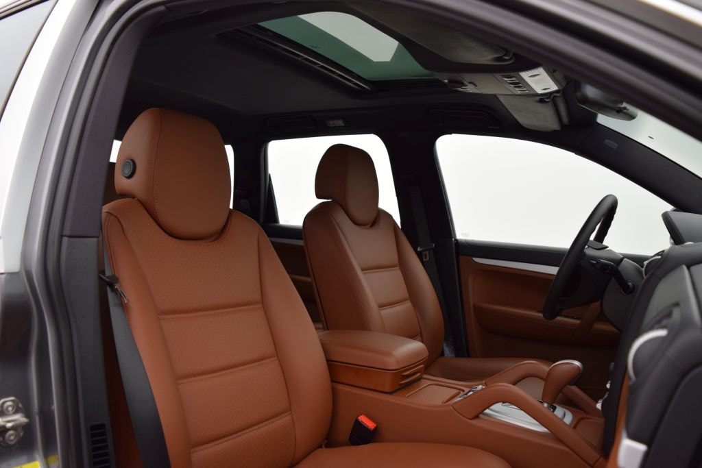 PORSCHE Cayenne S 4.8 V8-image-13