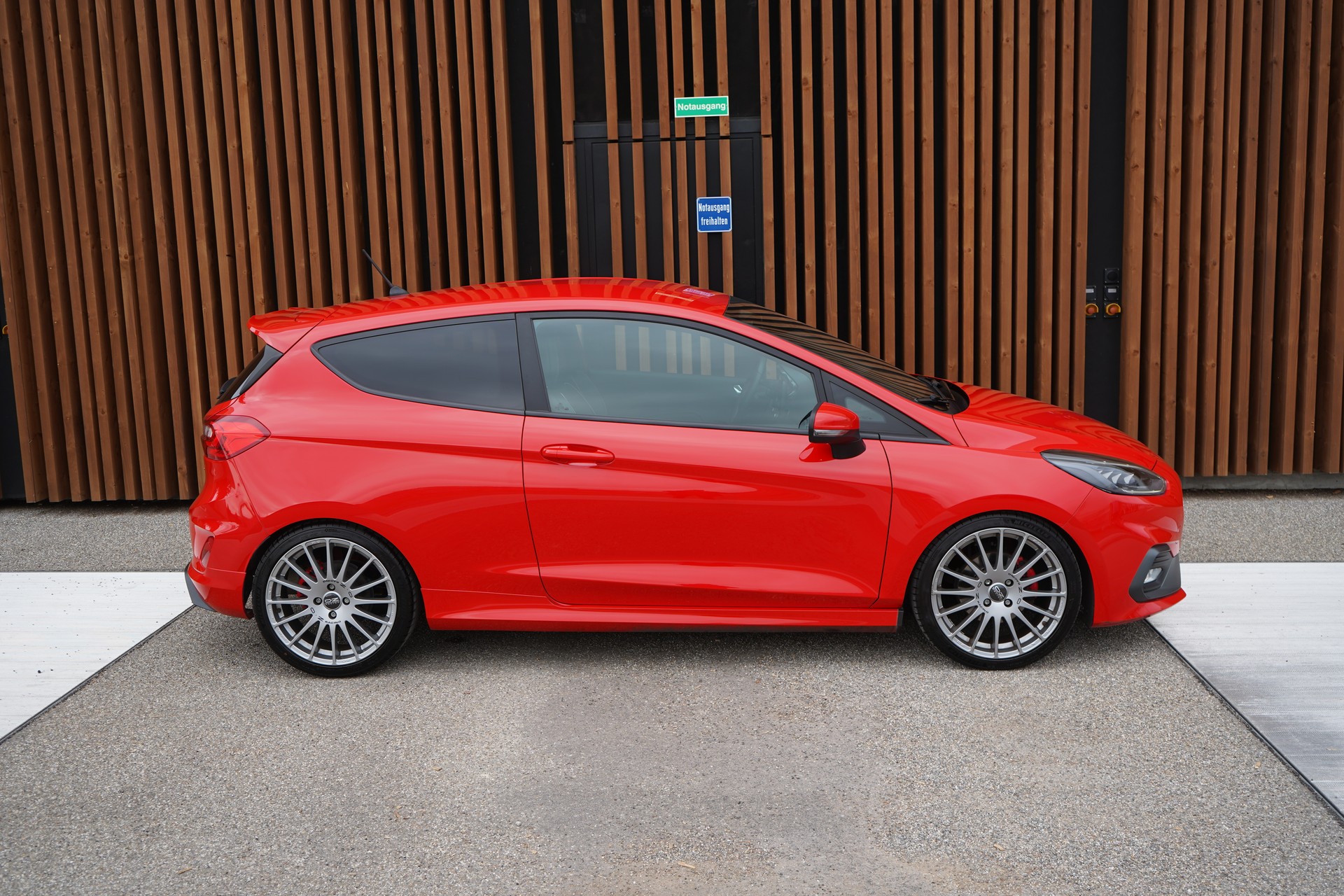 FORD FIESTA 1.5 SCTi ST3 PERFORMANCE PACK l 200 PS-image-4