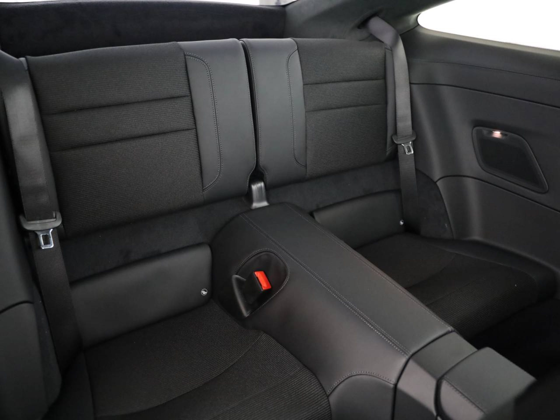 PORSCHE 911 GT3 mit Touring-Paket-image-18