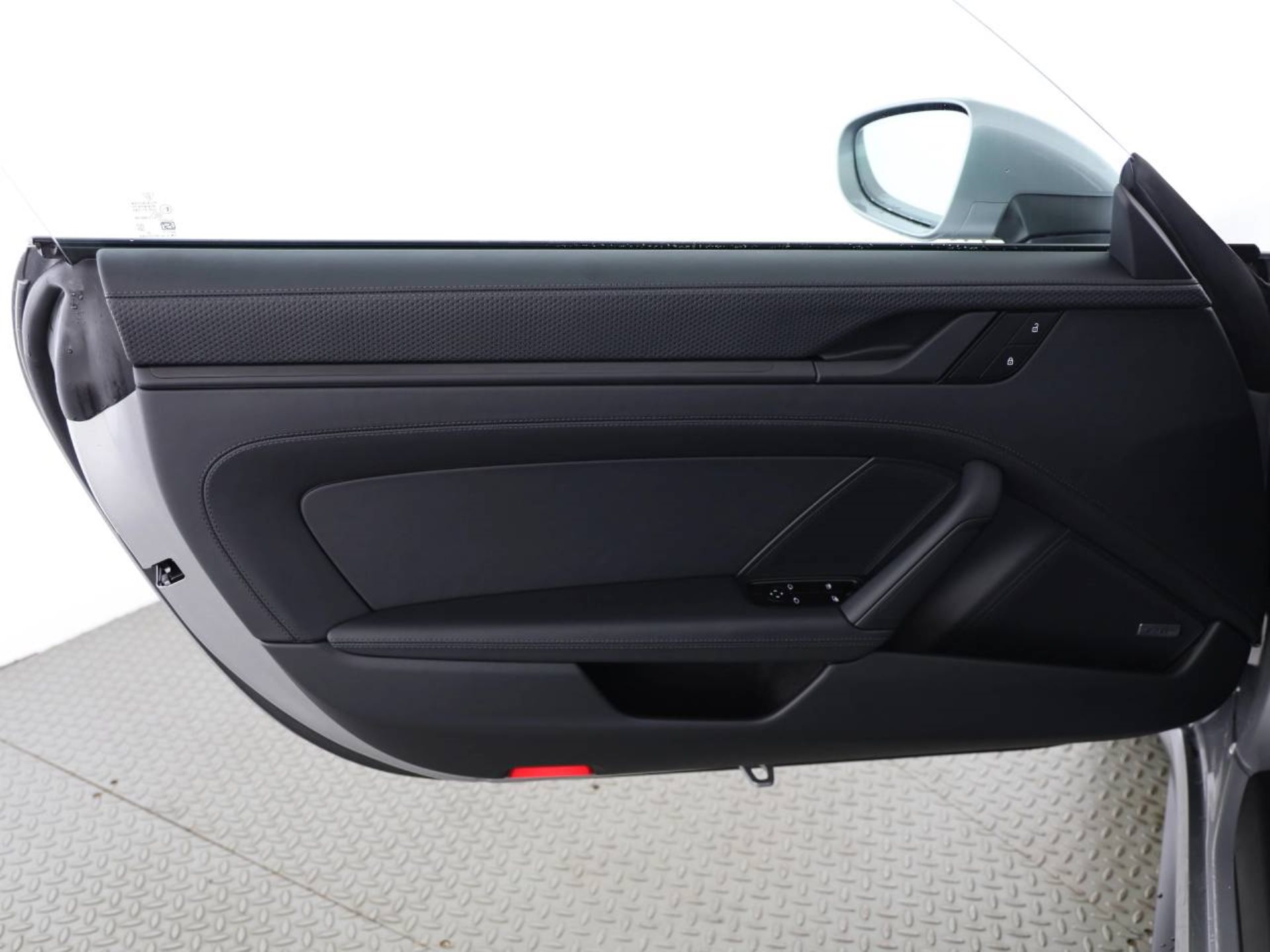 PORSCHE 911 GT3 mit Touring-Paket-image-16