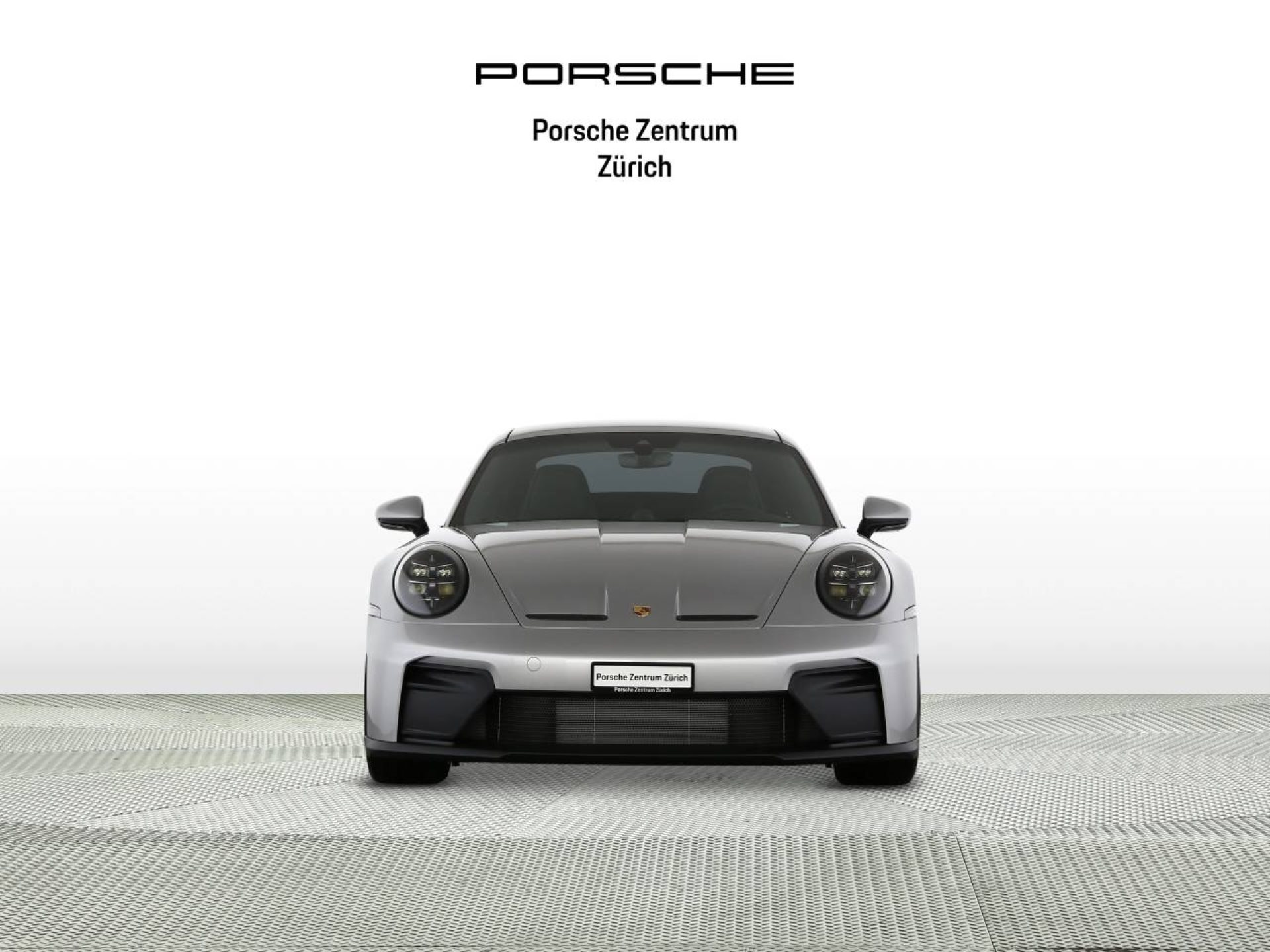 PORSCHE 911 GT3 mit Touring-Paket-image-6