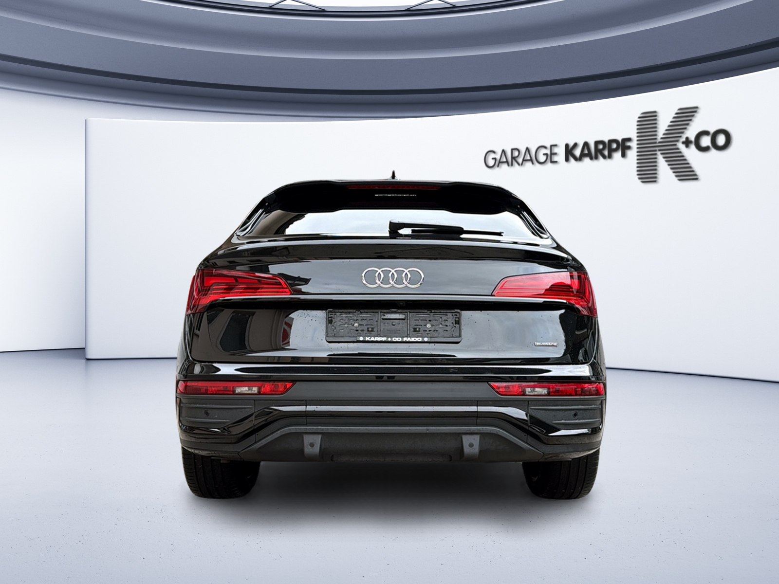 AUDI Q5 Sportback 40 TDI Blackedition quattro S-tronic-image-3