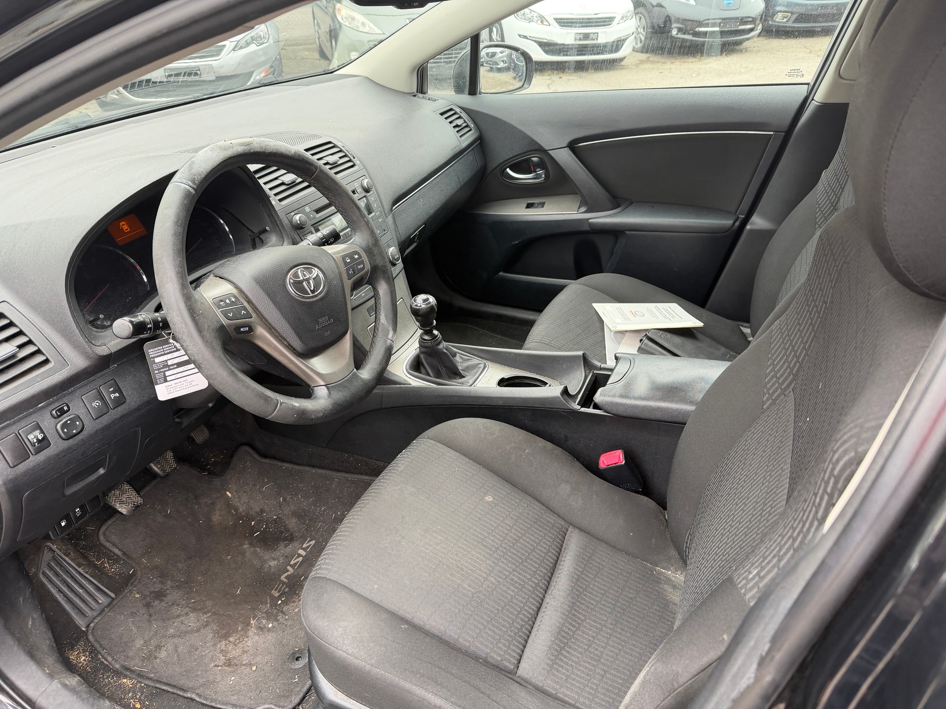 TOYOTA Avensis Sportswagon 2.0 Linea Sol-image-10