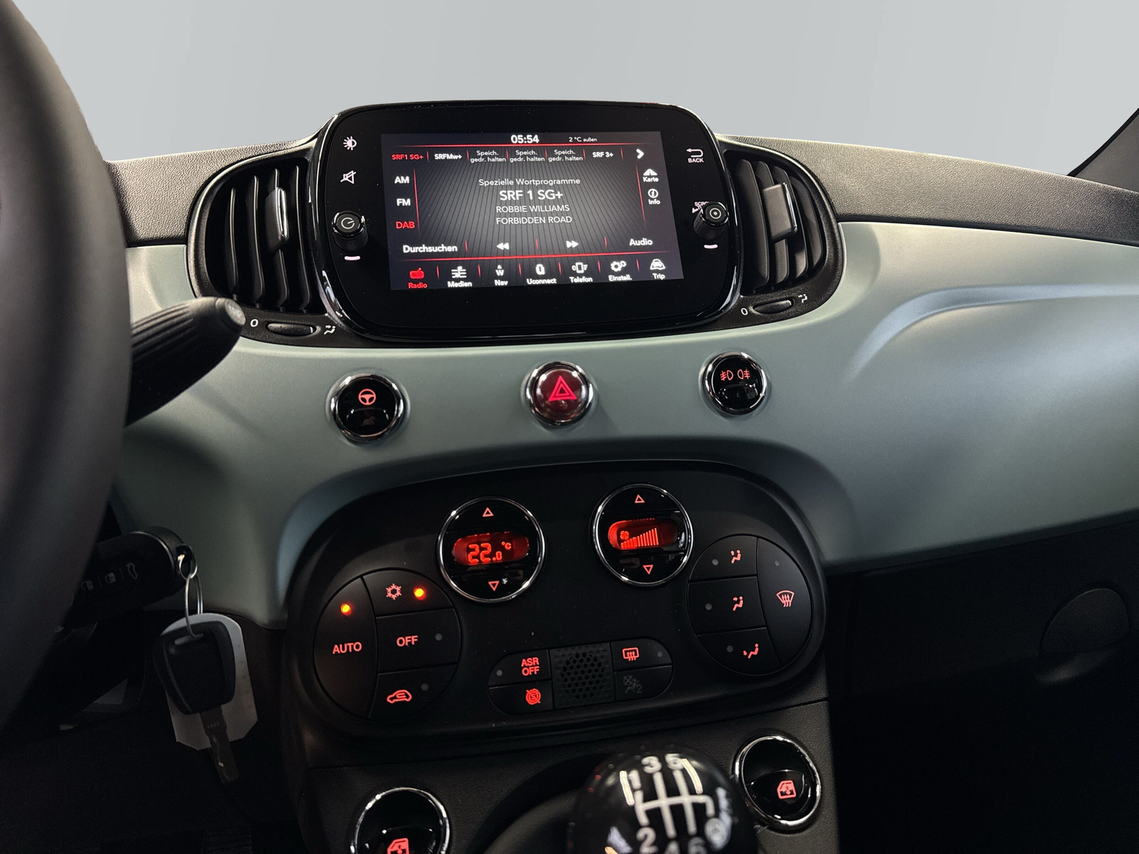 FIAT 500 C 1.0 Hybrid Dolcevita-image-10