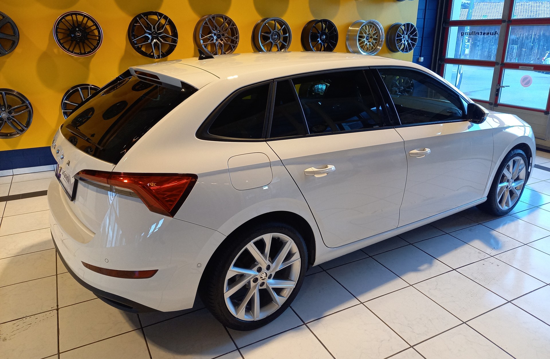SKODA Scala 1.5 TSI ACT Style DSG-image-2