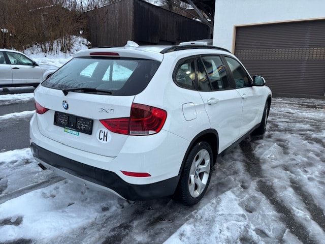 BMW X1 xDrive 18d-image-2