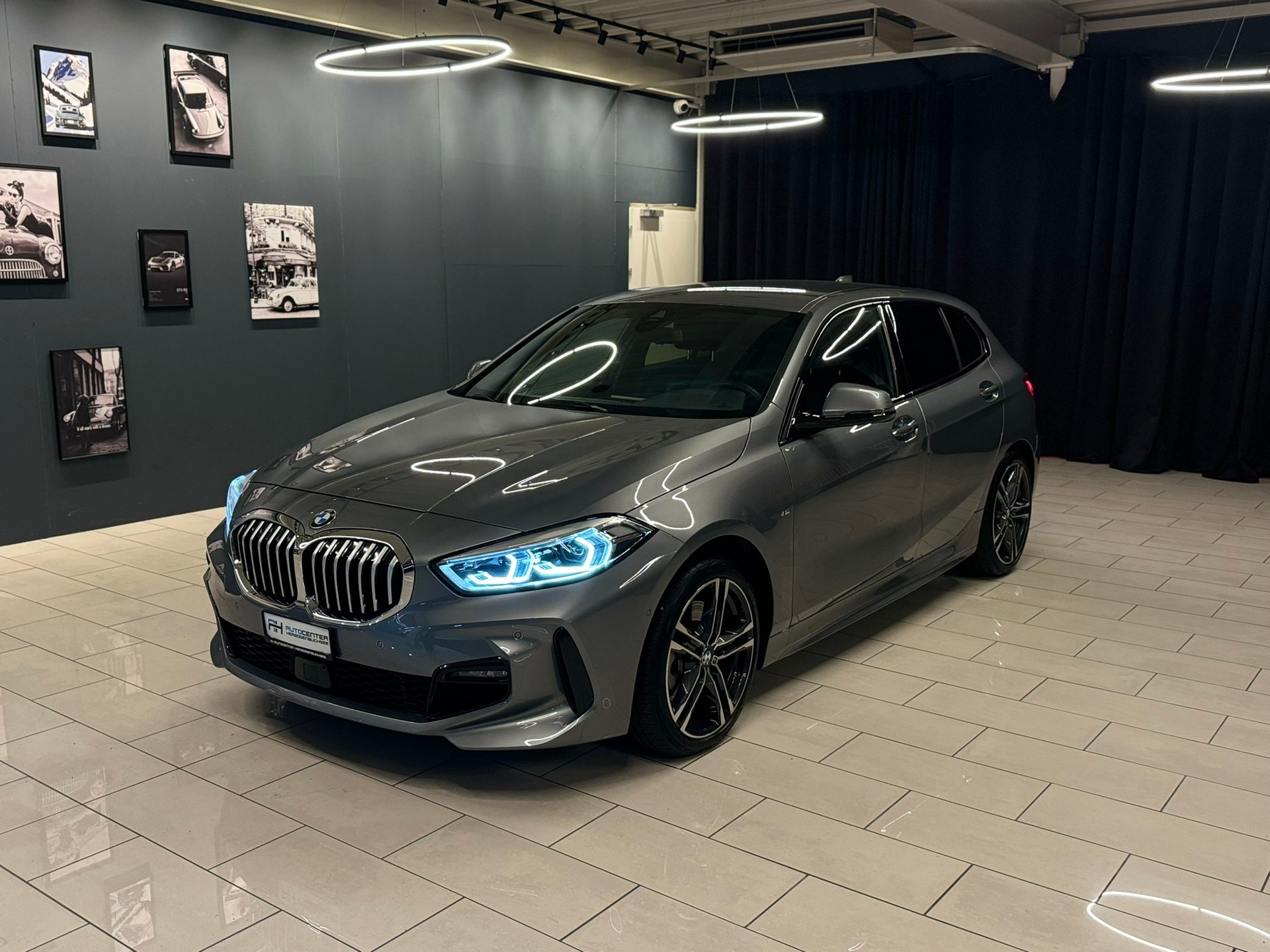 BMW 120d xDrive Steptronic Pure M Sport-showroom-element-2